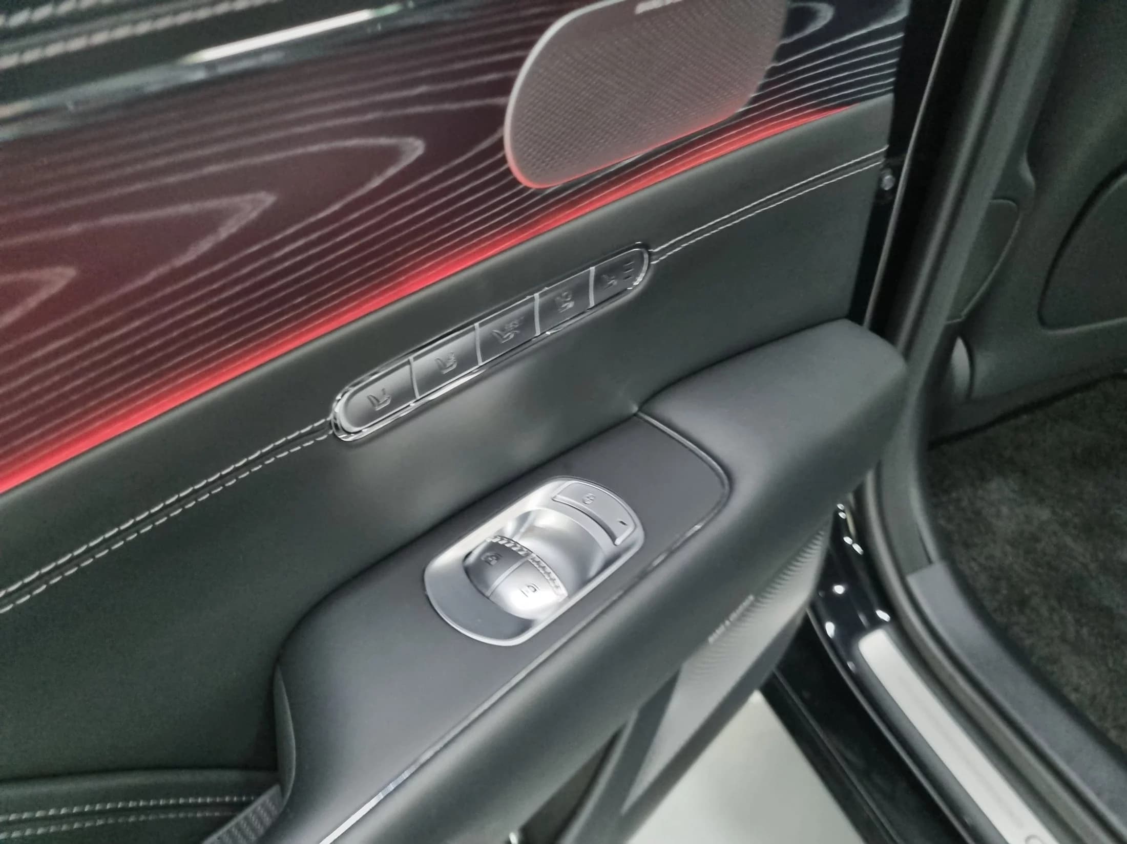 Genesis G90 Gasoline 3.5 Turbo AWD, 2022 г. 56926 км. — фото 15