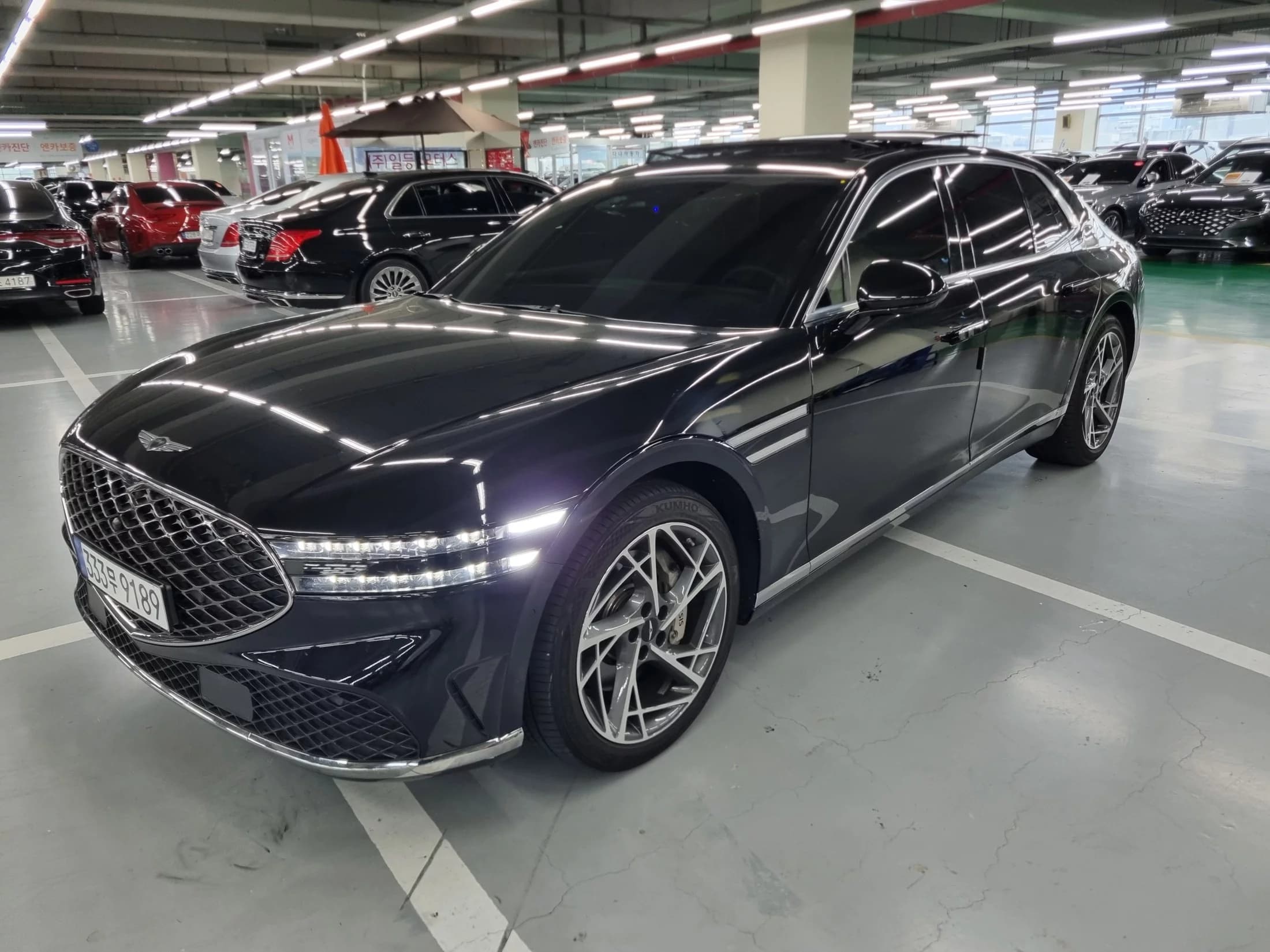 Genesis G90 Gasoline 3.5 Turbo AWD, 2022 г. 56926 км. — фото 4