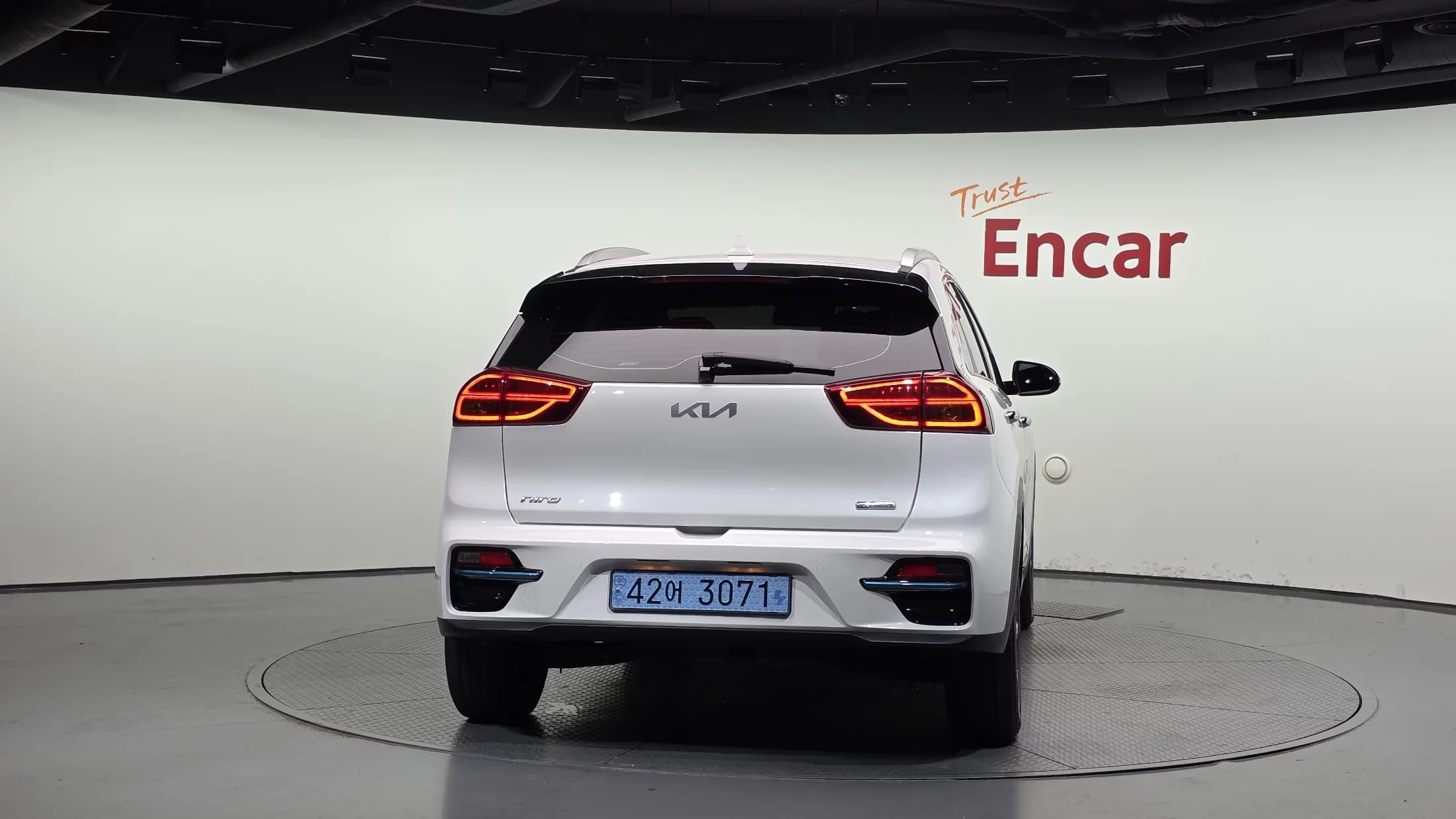 Kia Niro Prestige, электромобиль, 2021 г. 75876 км. — фото 4