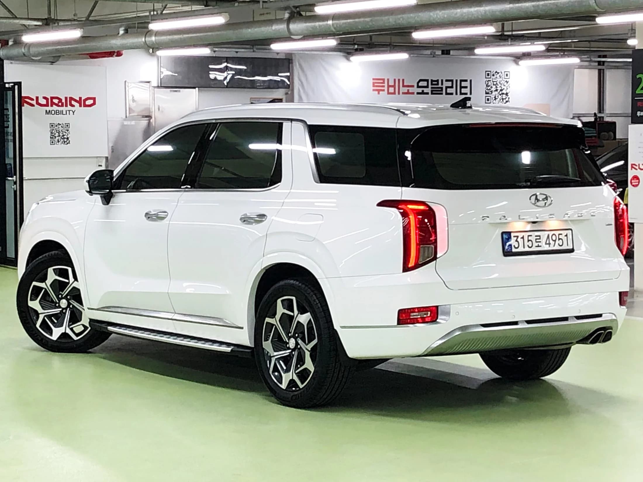 Hyundai Palisade Gasoline 3.8 4WD Calligraphy, 2021 г. 43672 км. — фото 3
