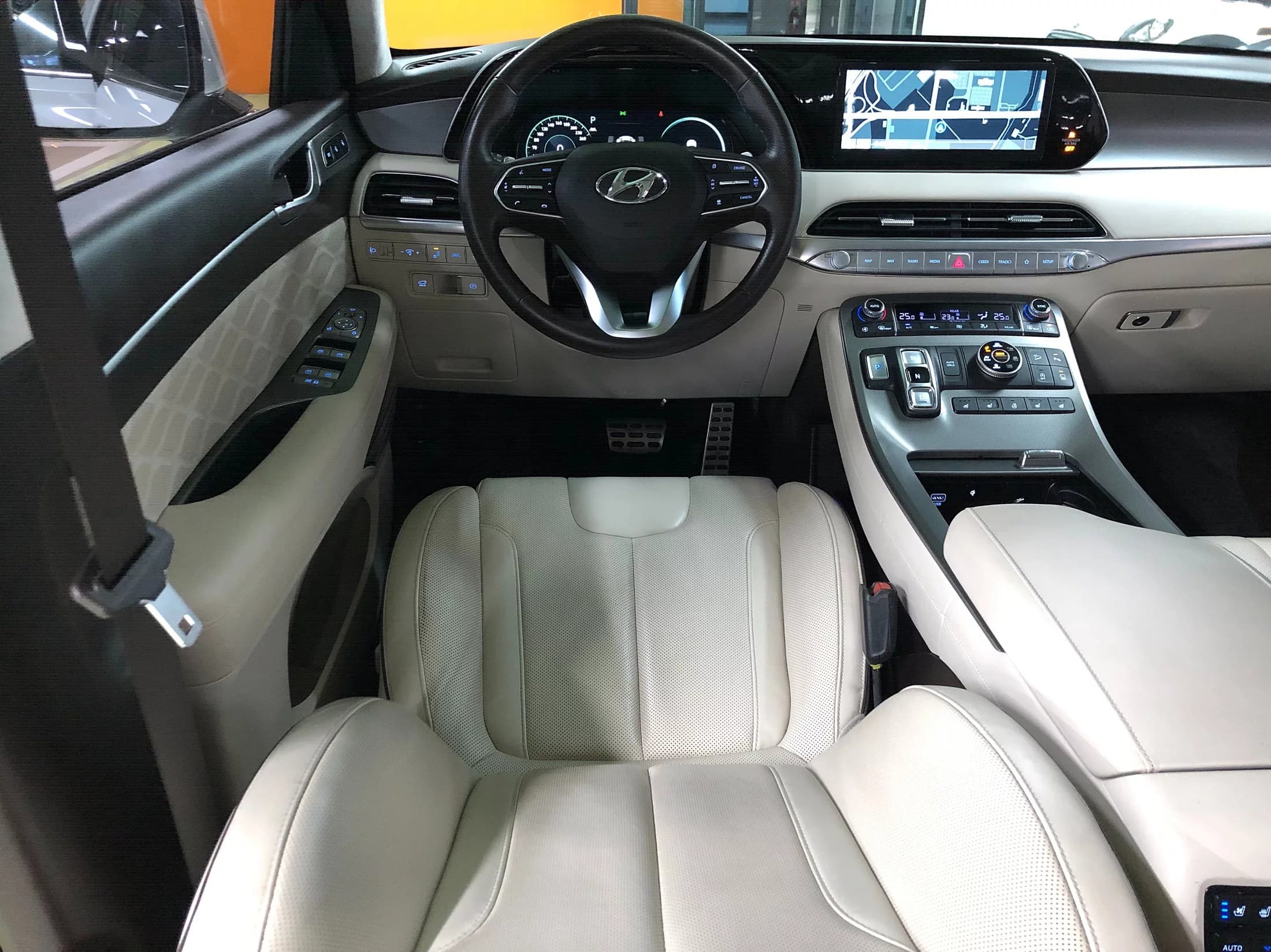 Hyundai Palisade Gasoline 3.8 4WD Calligraphy, 2021 г. 43672 км. — фото 8