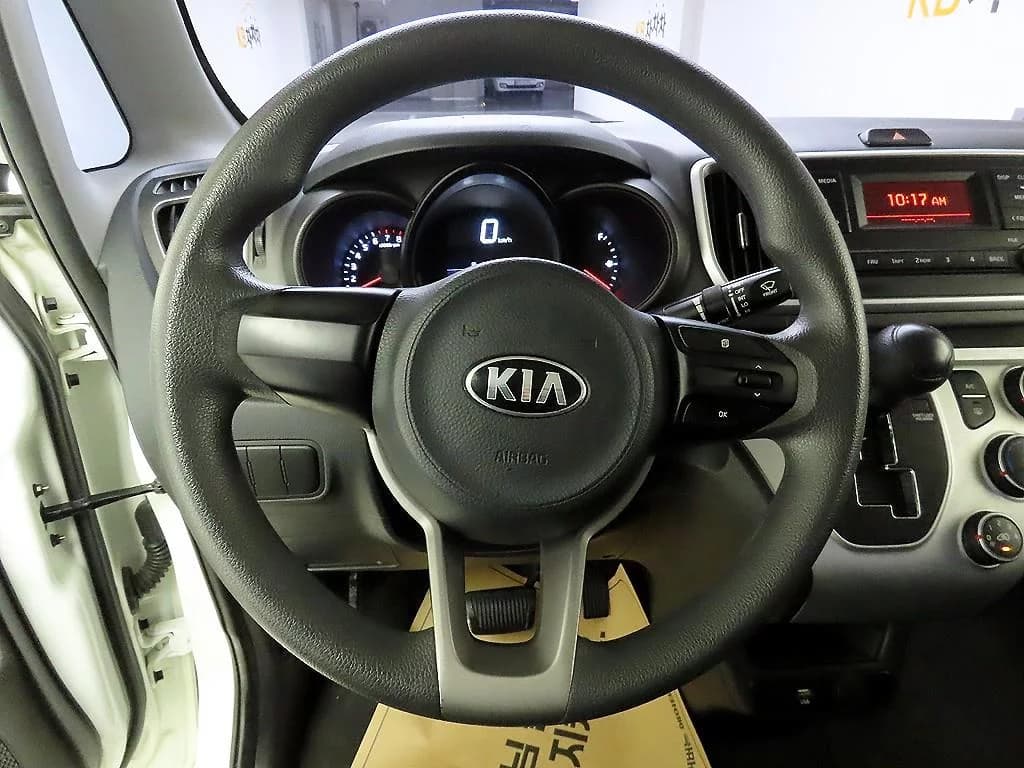 Kia RAY Van Standard, 2021 г. 114198 км. — фото 7