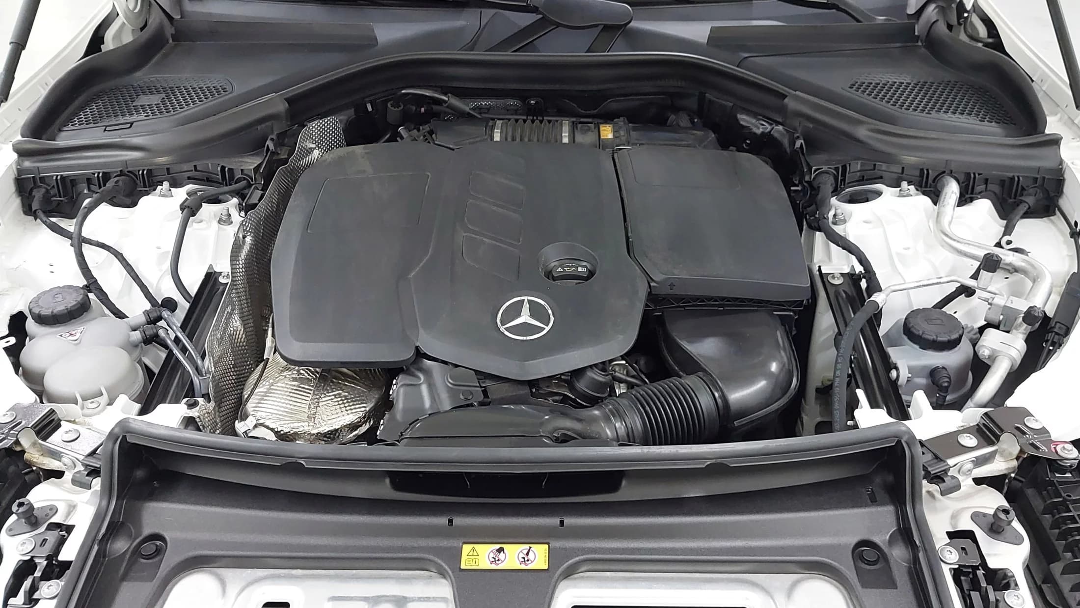 Mercedes-Benz GLC-Class GLC220 d 4MATIC, 2023 г. 17596 км. — фото 6