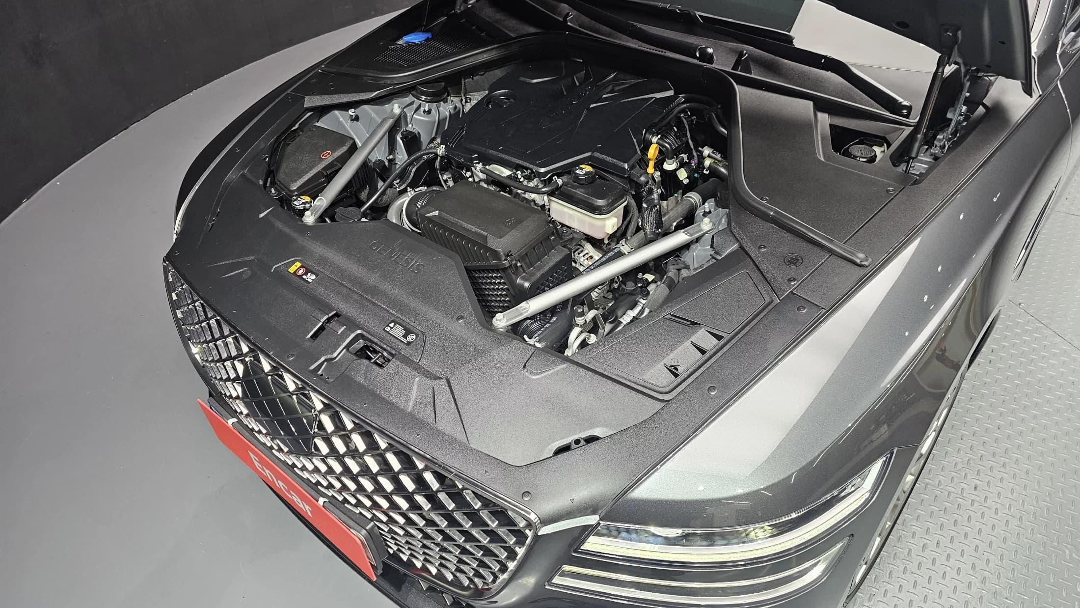 Genesis G80 Gasoline 2.5 Turbo 2WD, 2021 г. 33701 км. — фото 6