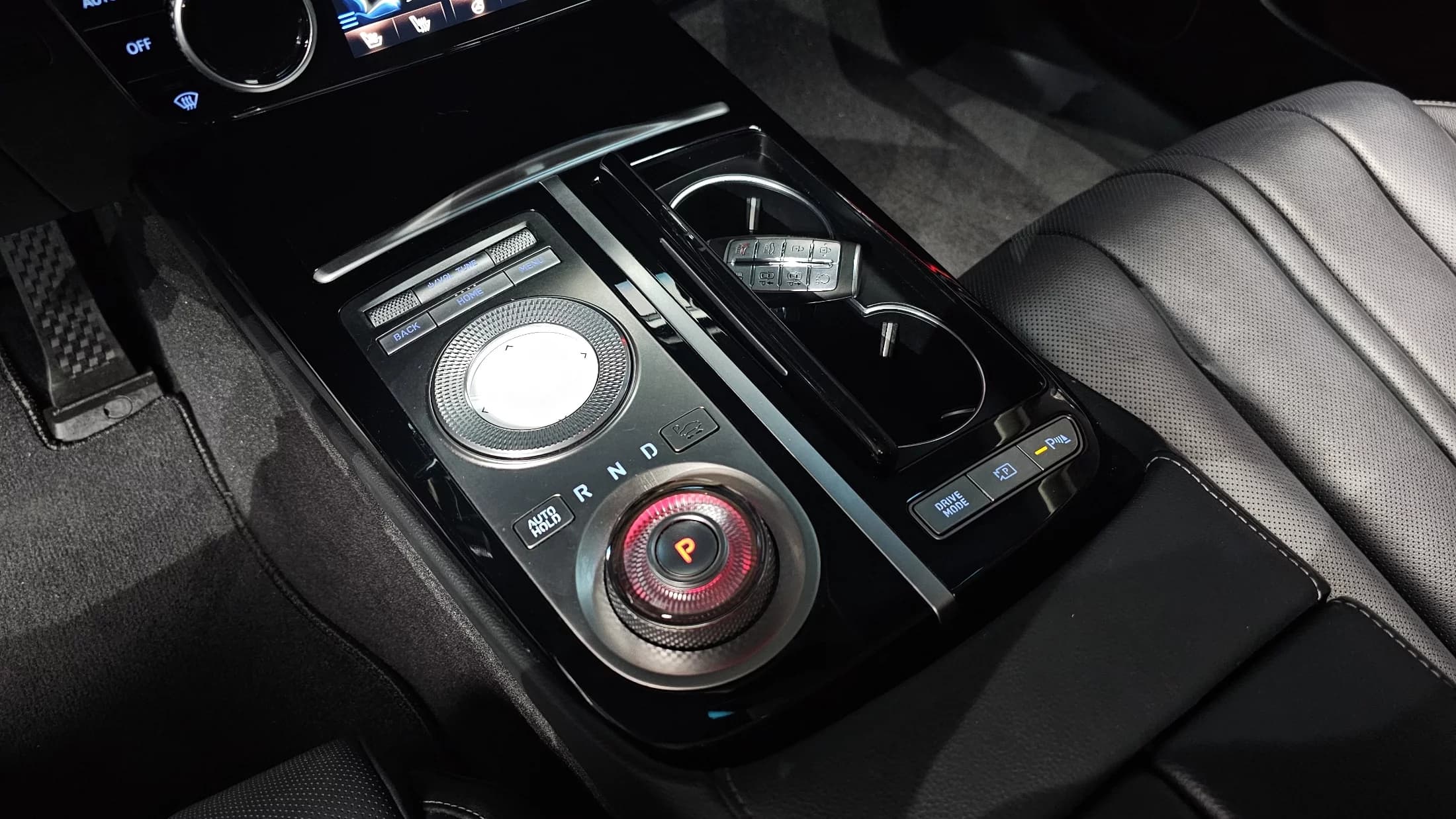 Genesis G80 Gasoline 2.5 Turbo 2WD, 2021 г. 33701 км. — фото 9