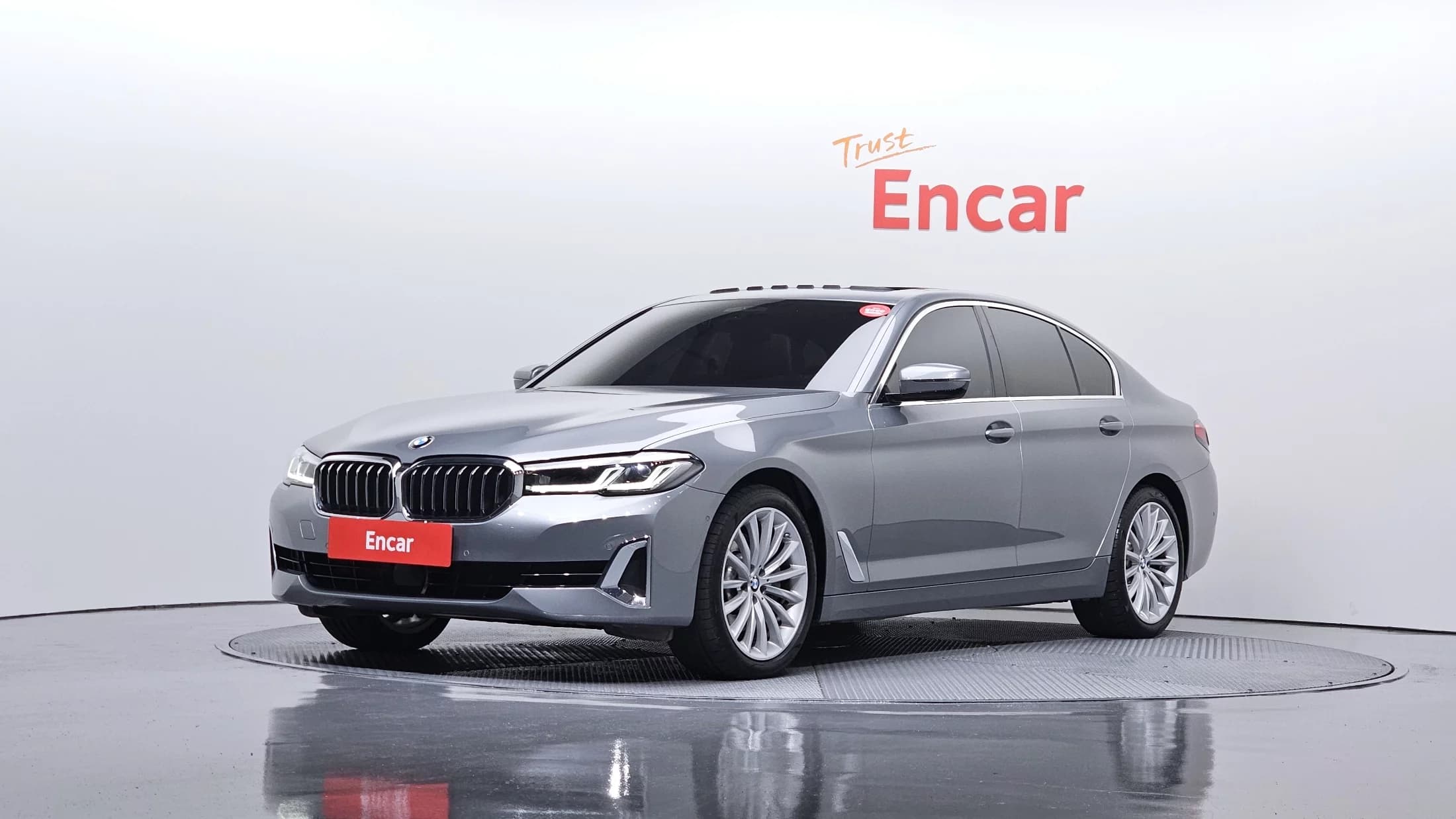 BMW 5-Series 530i xDrive Luxury, 2023 г. 48502 км.