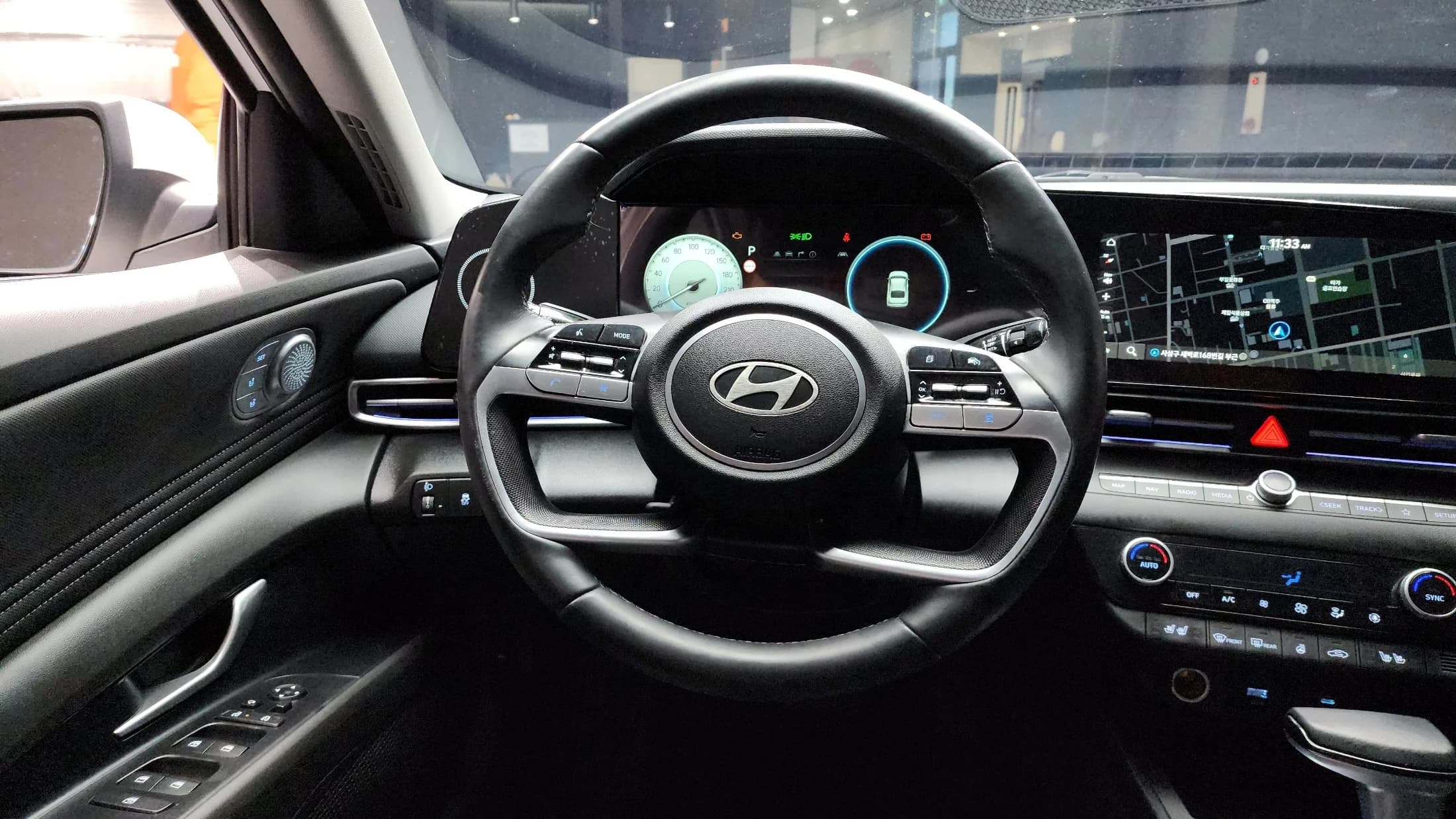 Hyundai AVANTE (Хендай Элантра) 1.6 Inspiration, 2023 г. 43427 км. — фото 14