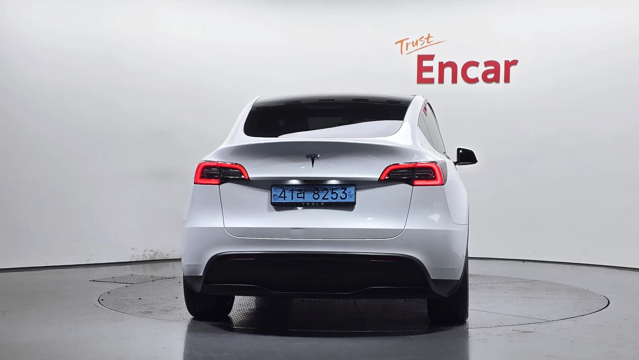 Tesla Model Y RWD, электромобиль, 2023 г. 26539 км. — фото 4