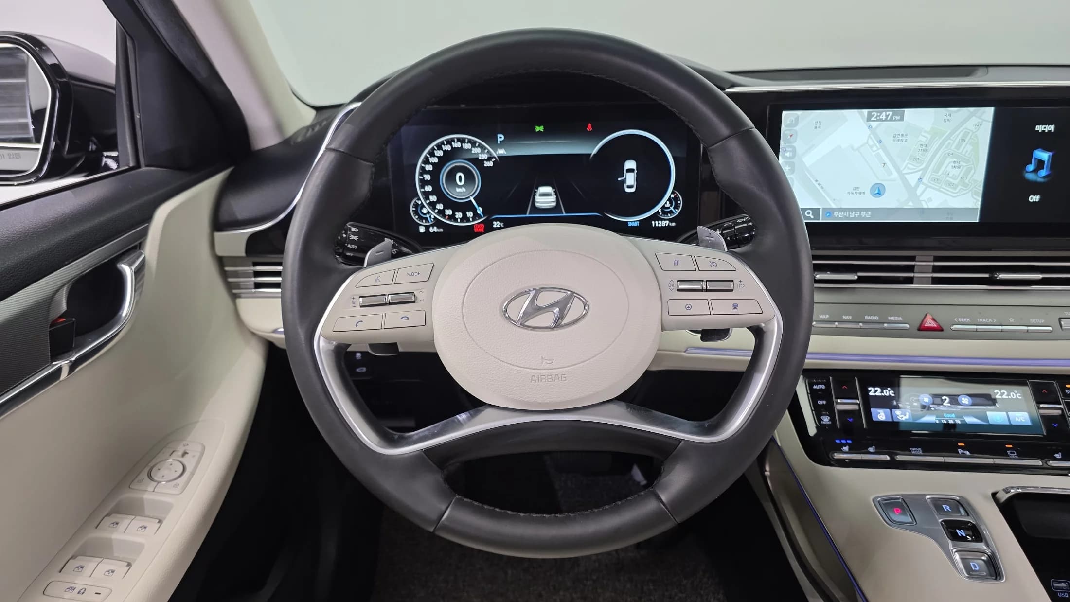 Hyundai Grandeur 2.5 Le Blanc, 2022 г. 60075 км. — фото 13