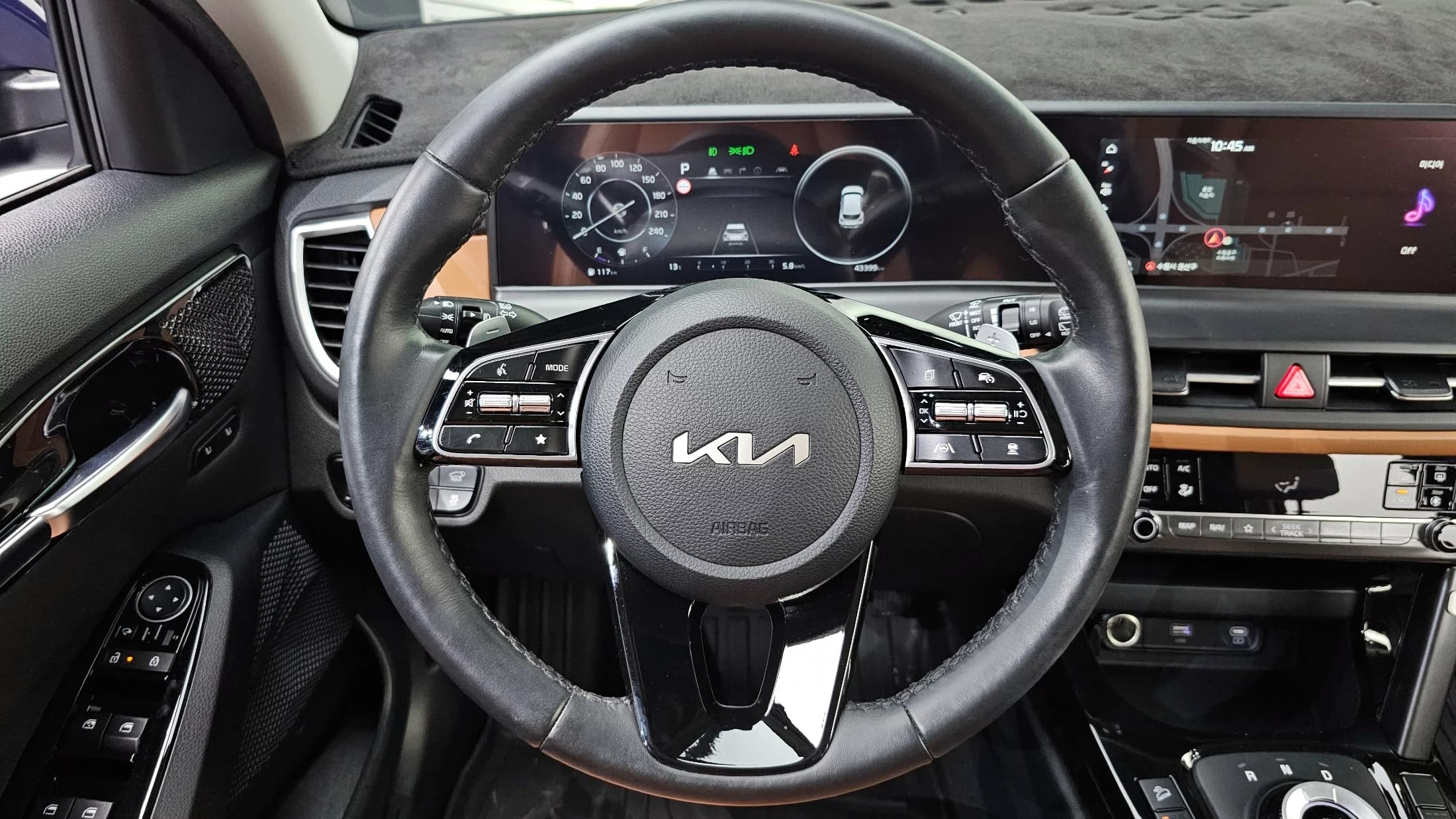 Kia Seltos Gasoline 1.6 Turbo 2WD Signature, 2023 г. 43456 км. — фото 13