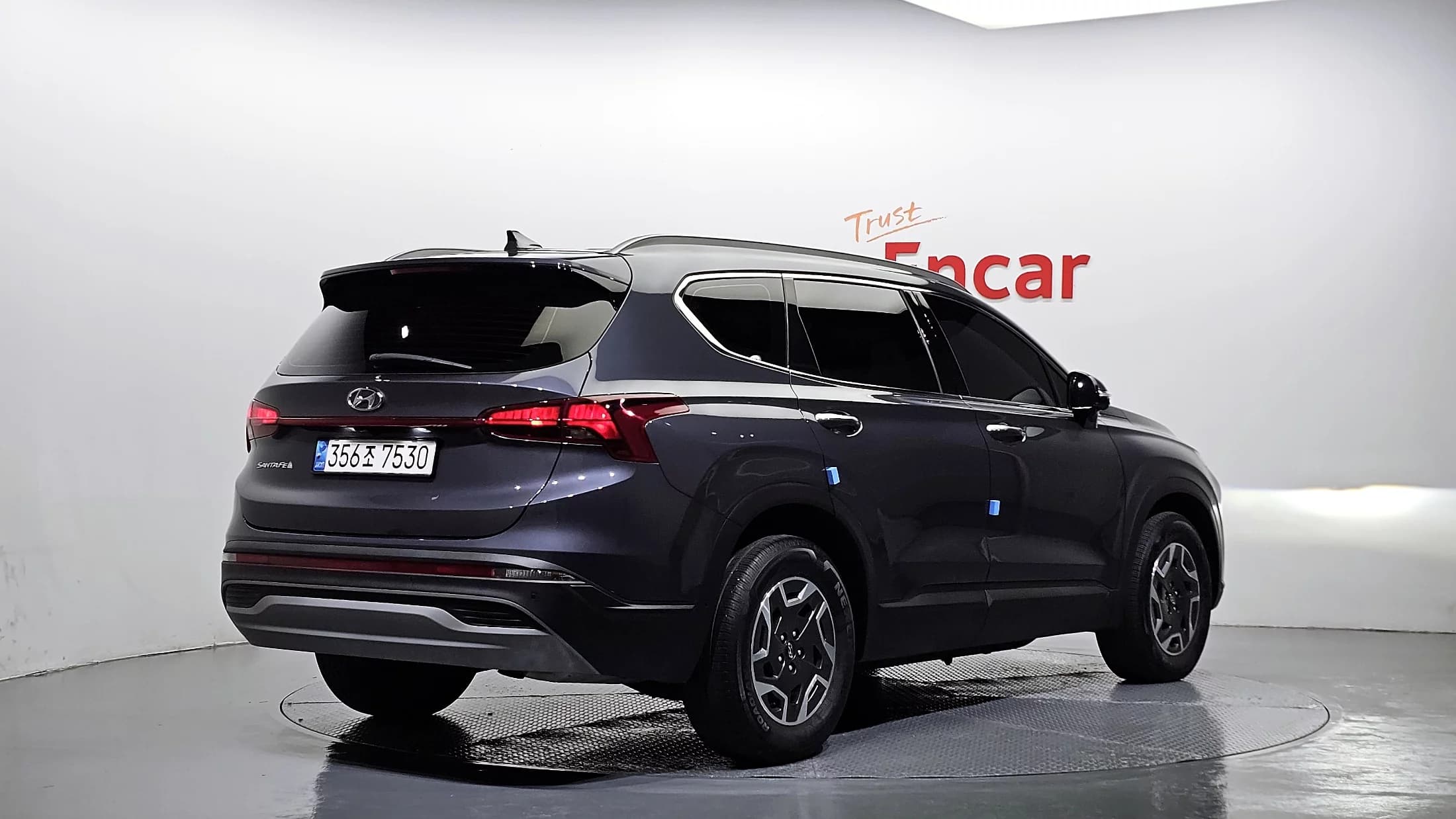 Hyundai Santa Fe HEV 1.6 2WD Prestige, гибрид, 2021 г. 48990 км. — фото 2