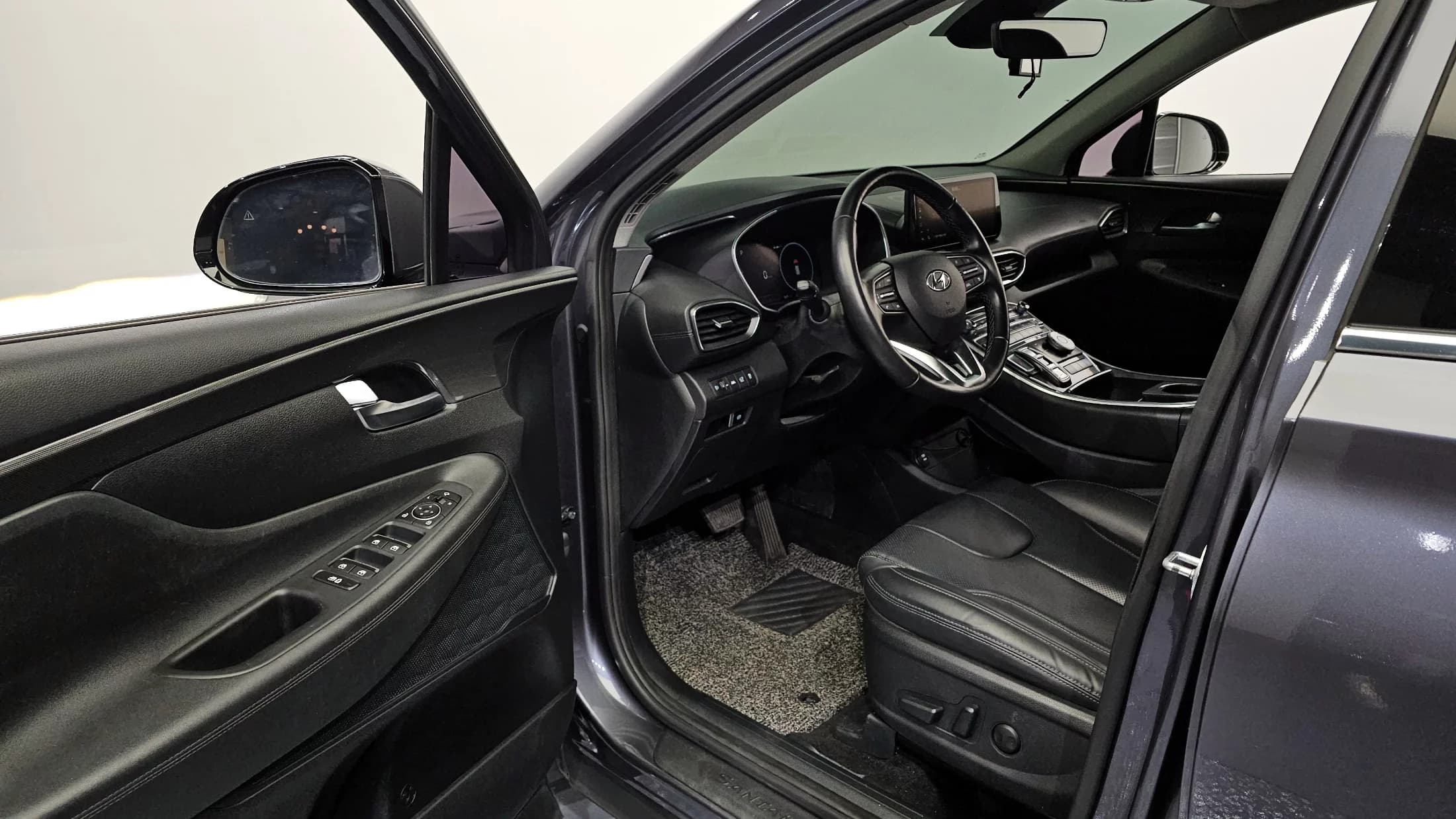 Hyundai Santa Fe HEV 1.6 2WD Prestige, гибрид, 2021 г. 48990 км. — фото 10