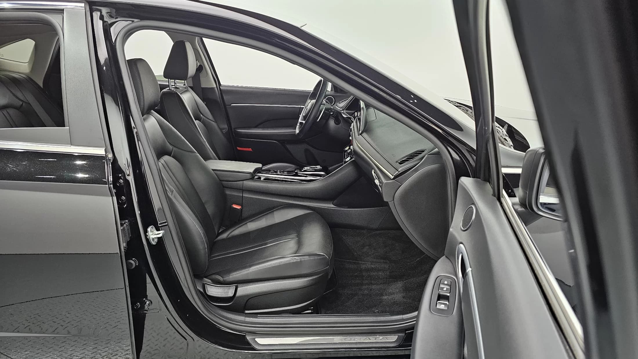 Hyundai Sonata 2.0 Premium, 2021 г. 48119 км. — фото 18