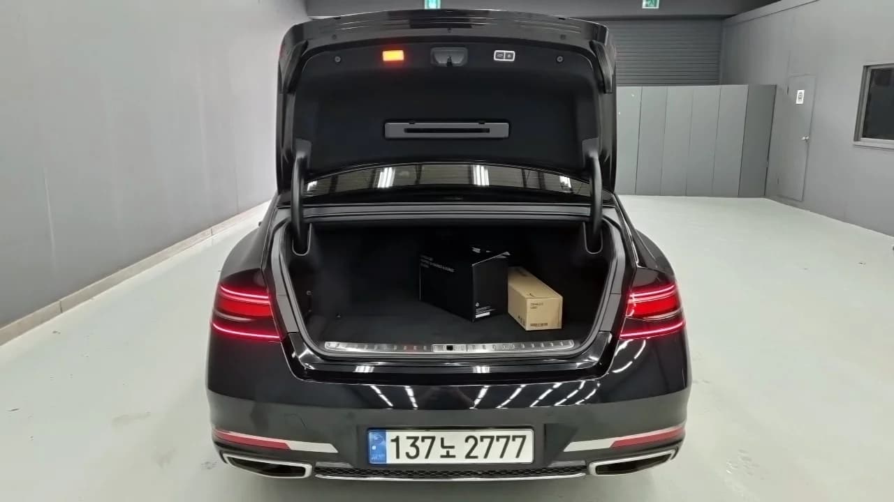 Genesis G90 Gasoline 3.5 Turbo 2WD, 2024 г. 12814 км. — фото 18