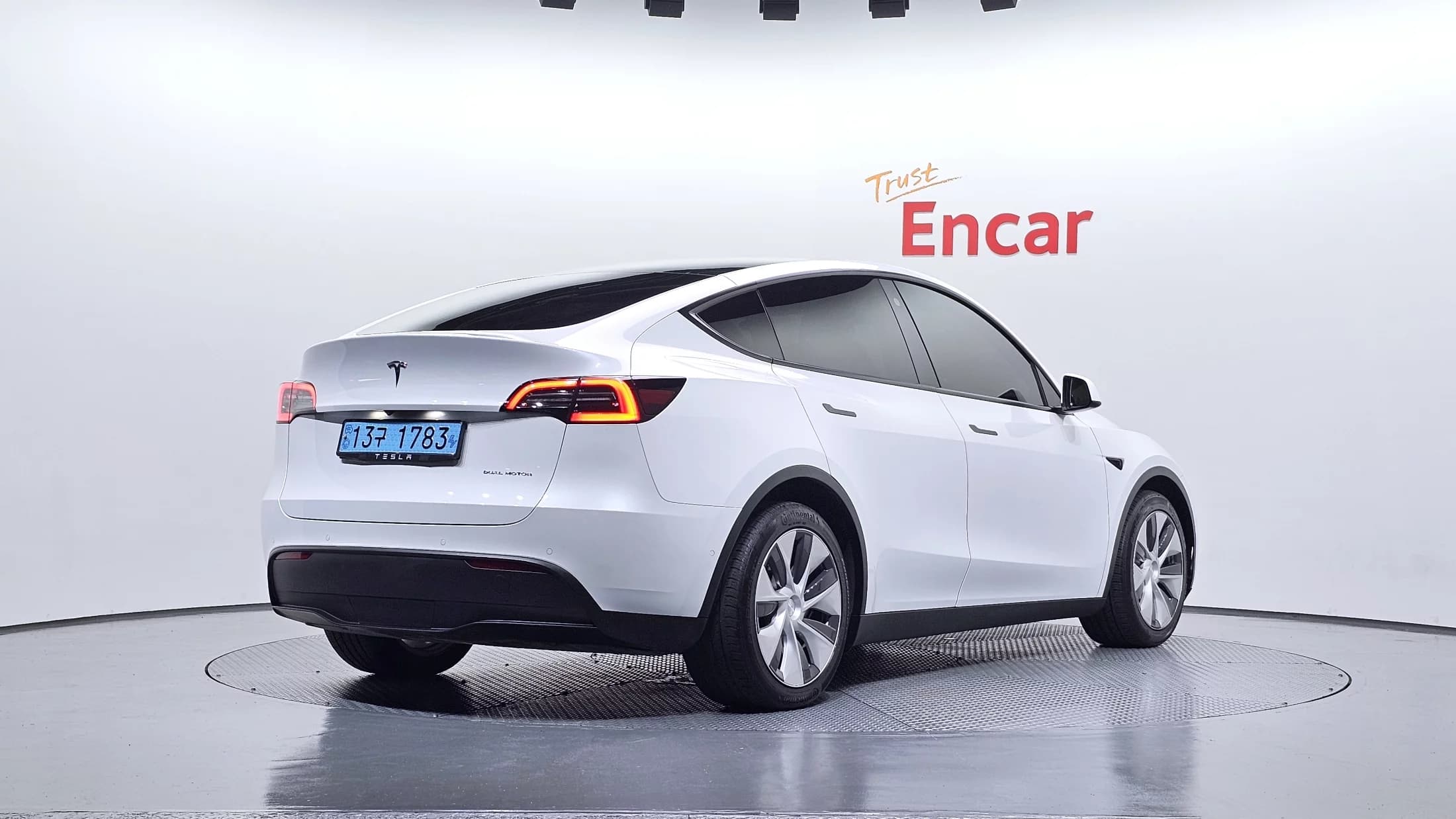 Tesla Model Y Long Range, электромобиль, 2021 г. 40853 км. — фото 2