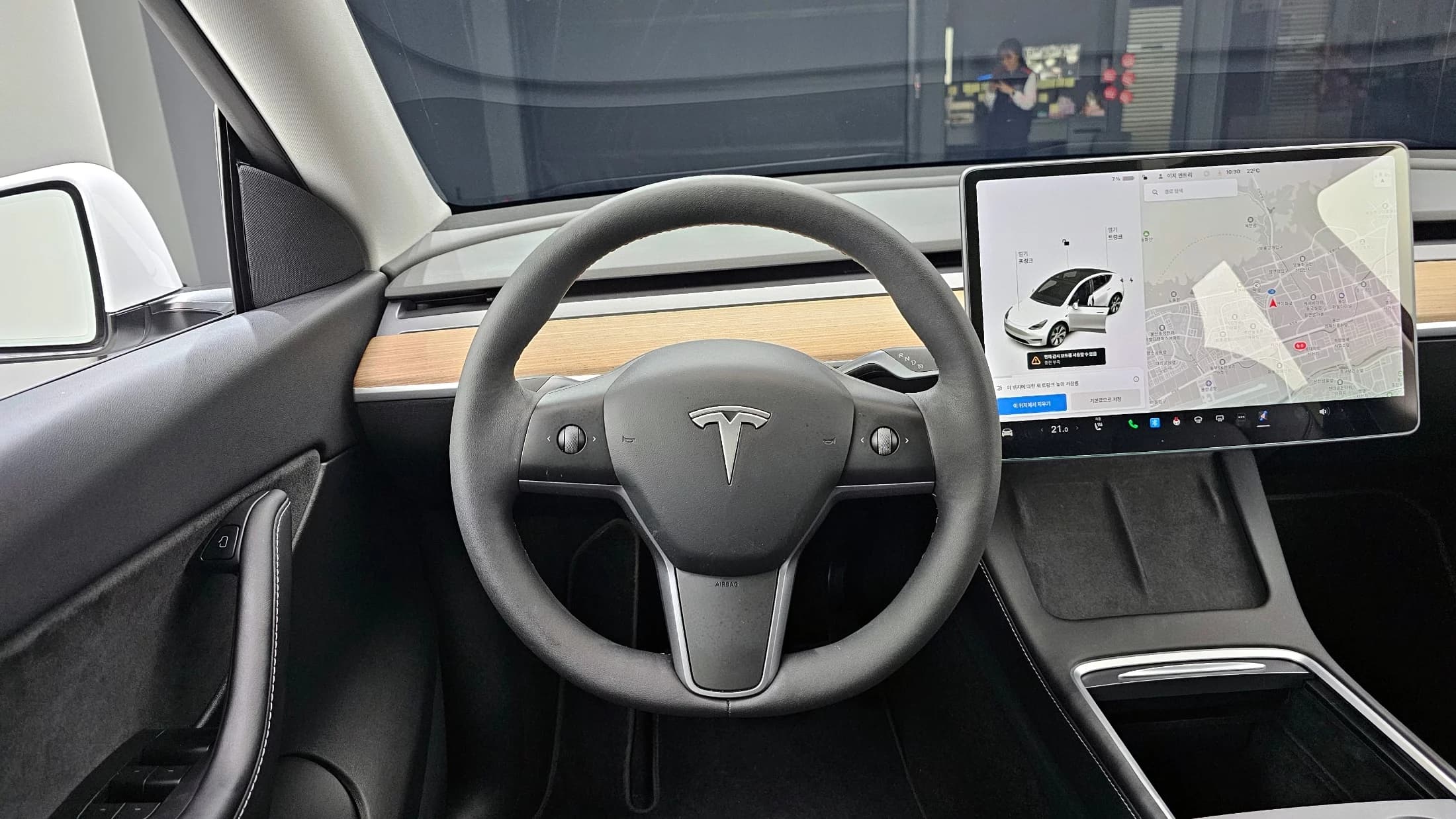 Tesla Model Y Long Range, электромобиль, 2021 г. 40853 км. — фото 13