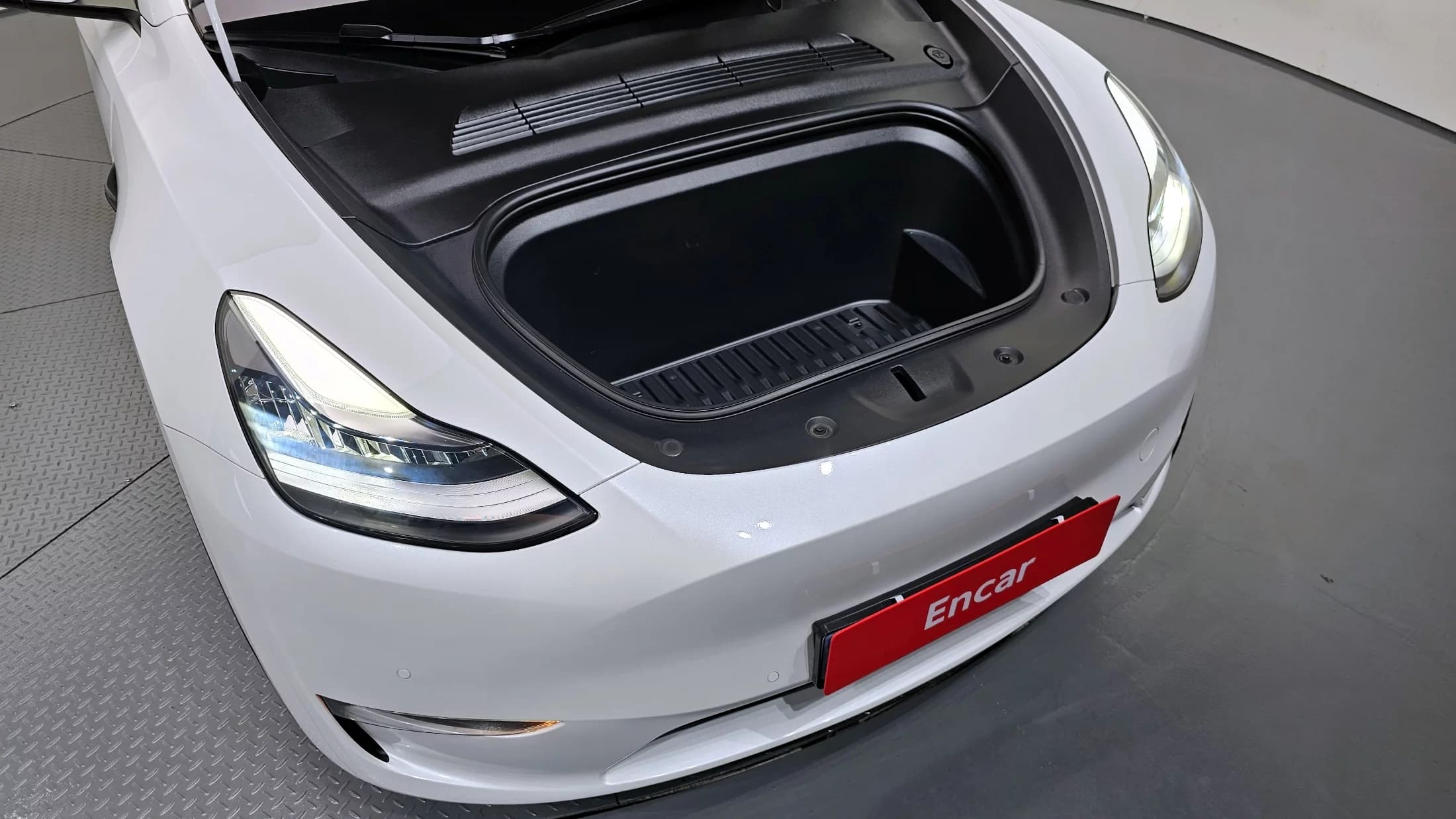 Tesla Model Y Long Range, электромобиль, 2021 г. 40853 км. — фото 6