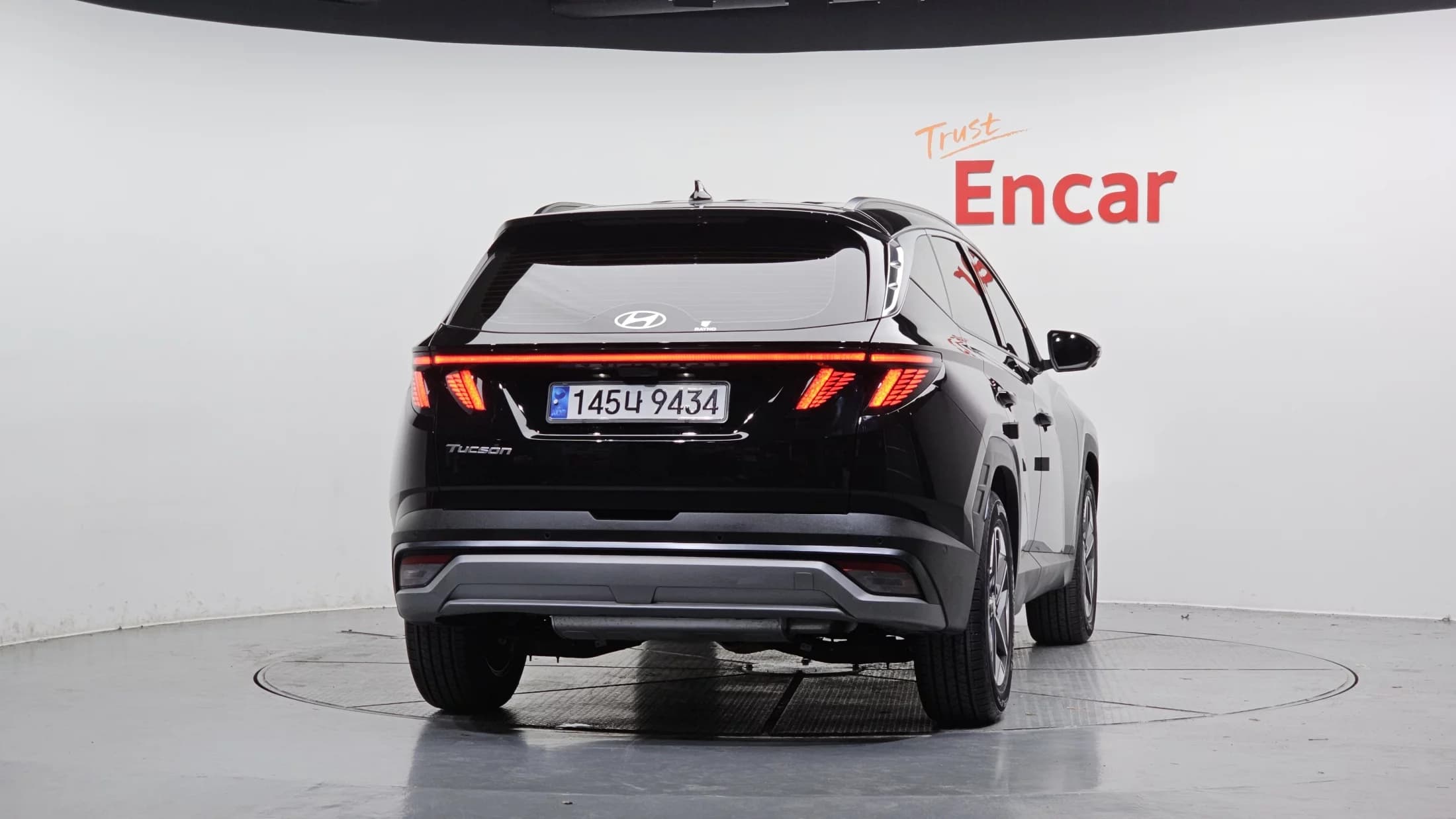 Hyundai Tucson HEV 1.6 2WD Inspiration, гибрид, 2024 г. 17238 км. — фото 4