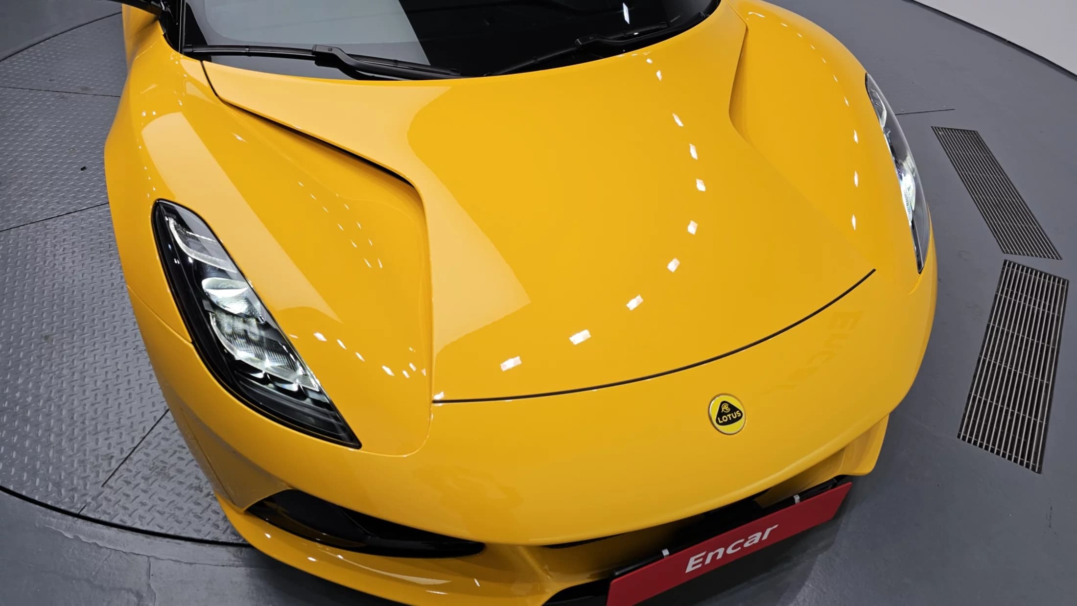 Lotus EMIRA 3.5, 2024 г. 8223 км. — фото 6