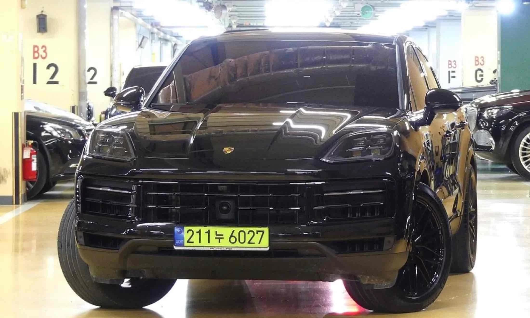 Porsche CAYENNE 3.0 Coupe, 2024 г. 65015 км.