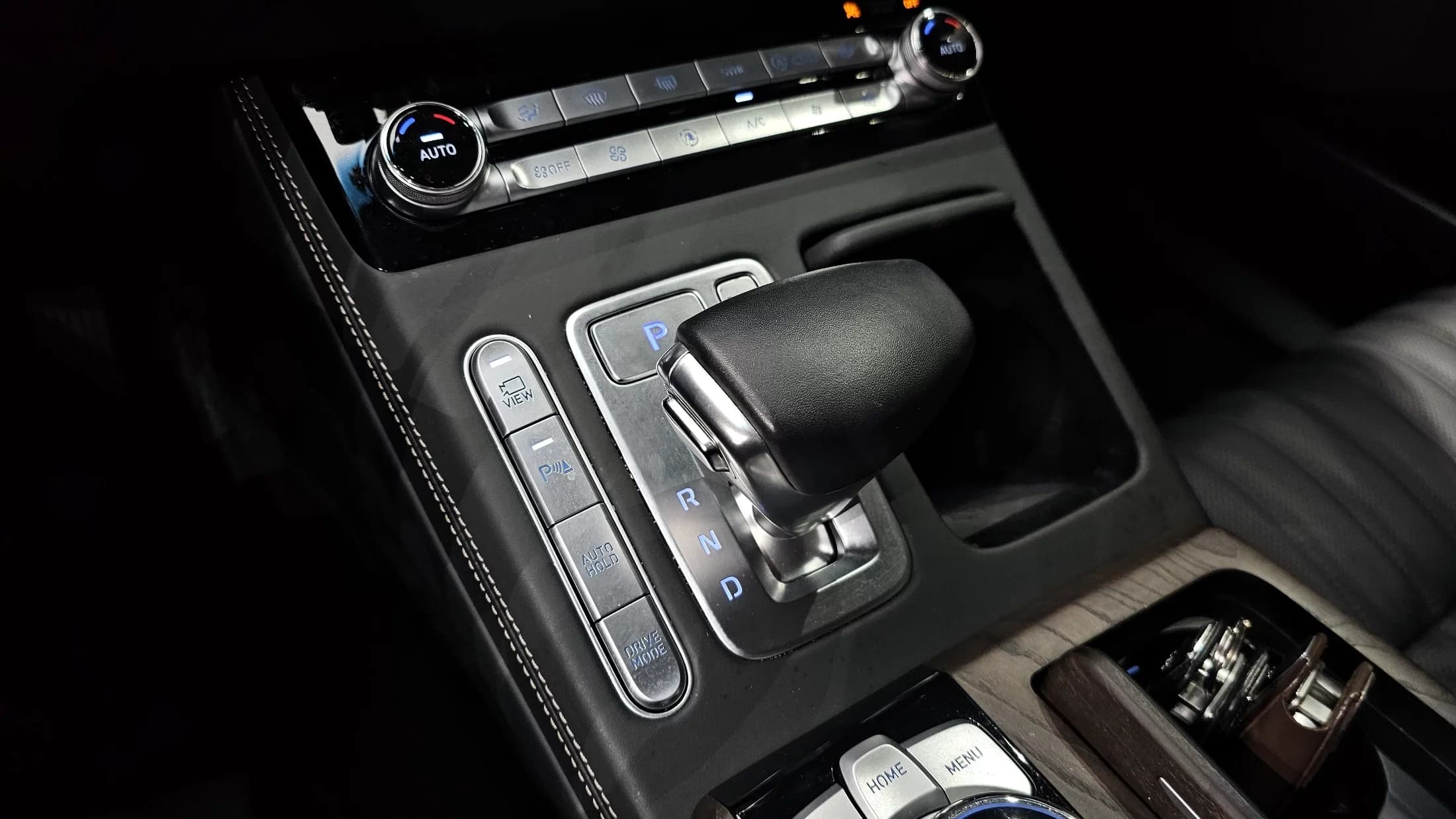 Genesis G90 5.0 AWD Limousine Prestige, 2021 г. 86192 км. — фото 9