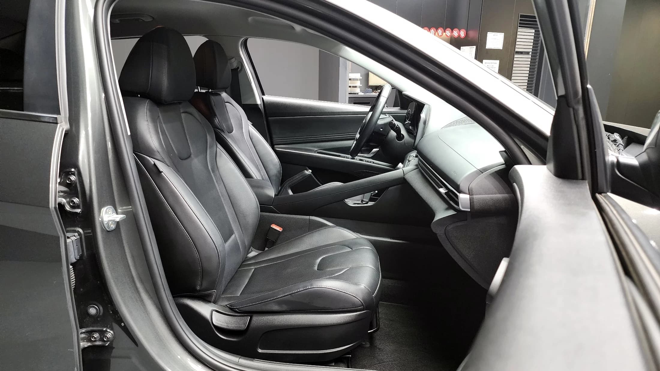 Hyundai AVANTE (Хендай Элантра) 1.6 Modern, 2021 г. 52545 км. — фото 11