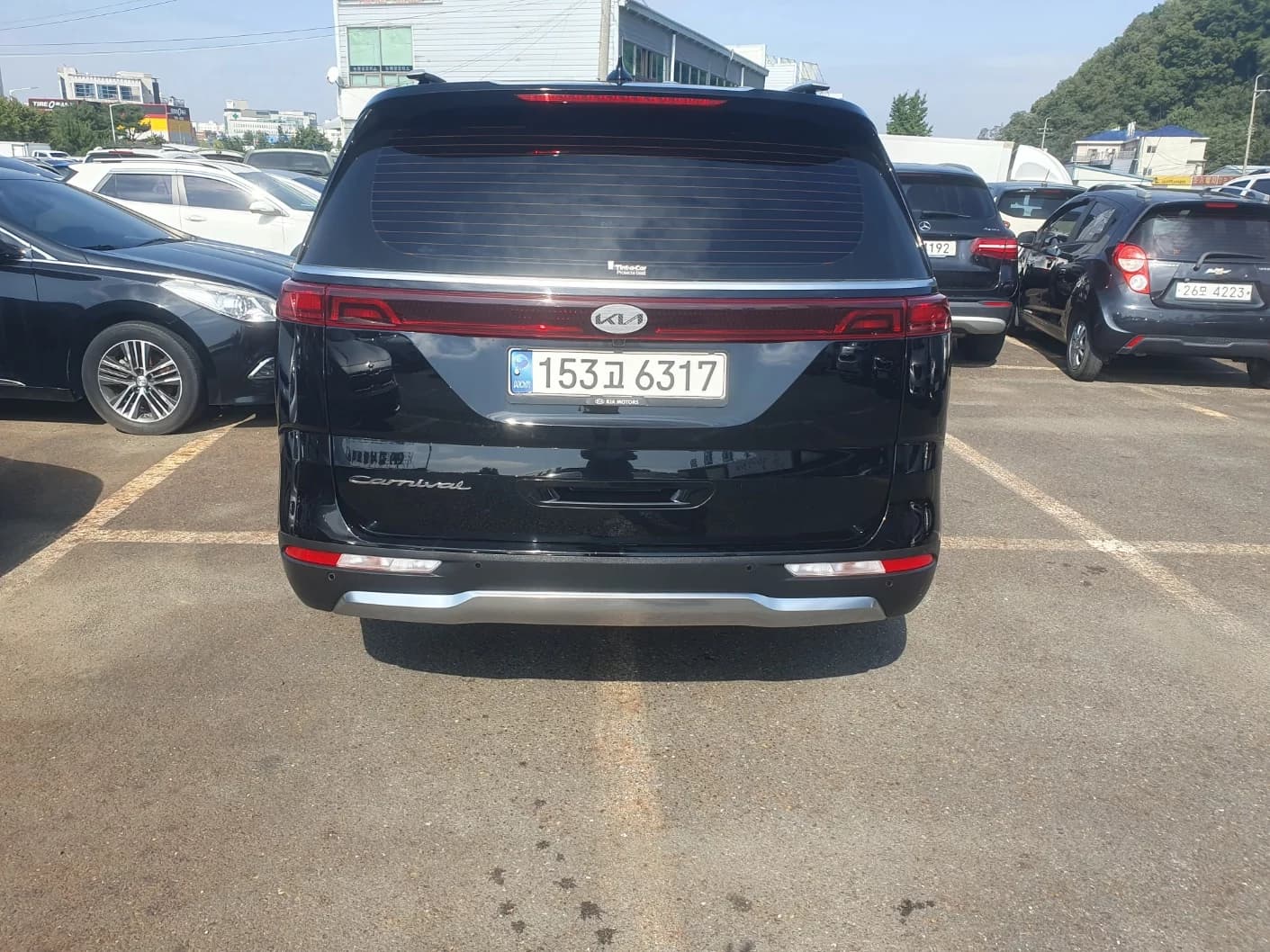 Kia Carnival 9-Seater Noblesse, 2021 г. 146121 км. — фото 3