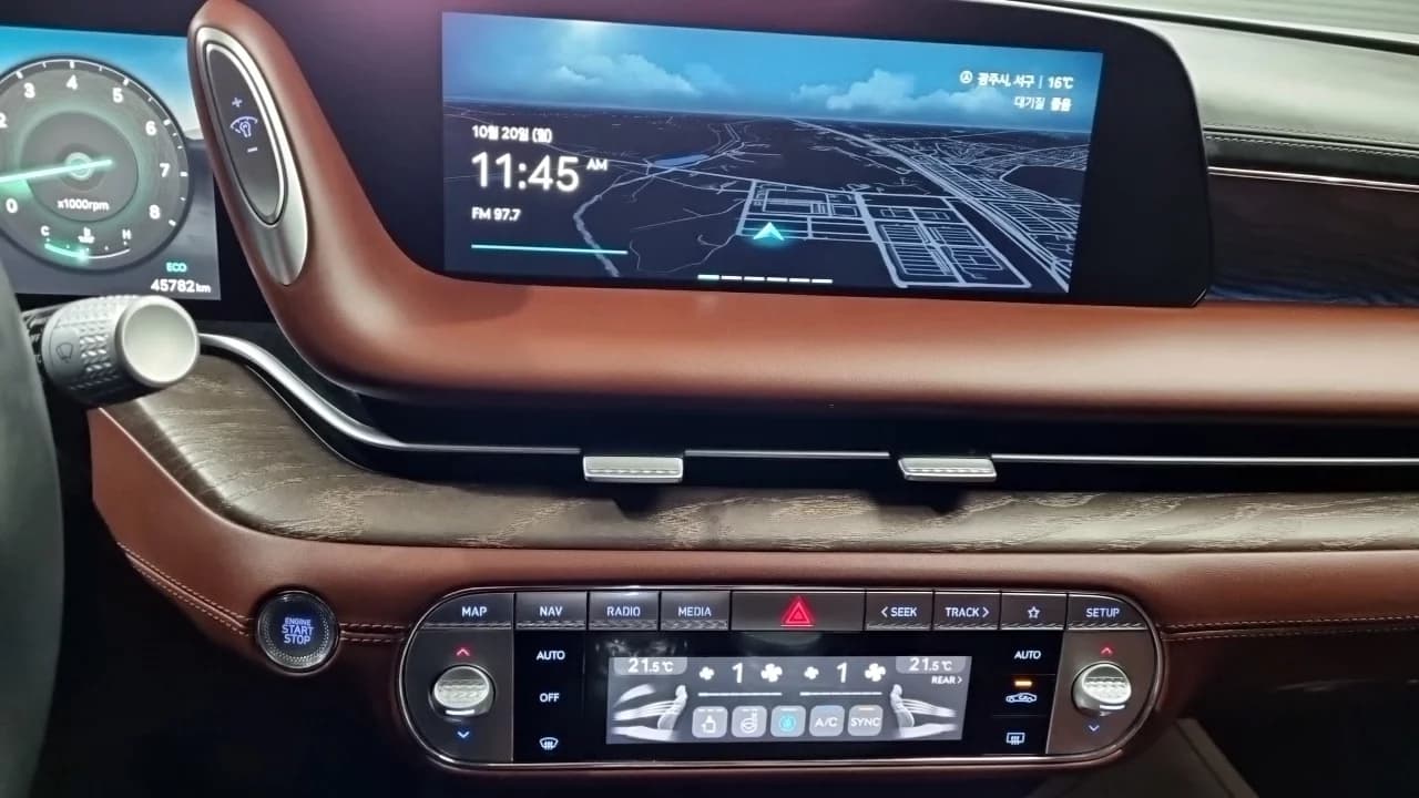 Genesis G90 Gasoline 3.5 Turbo AWD, 2023 г. 45116 км. — фото 13