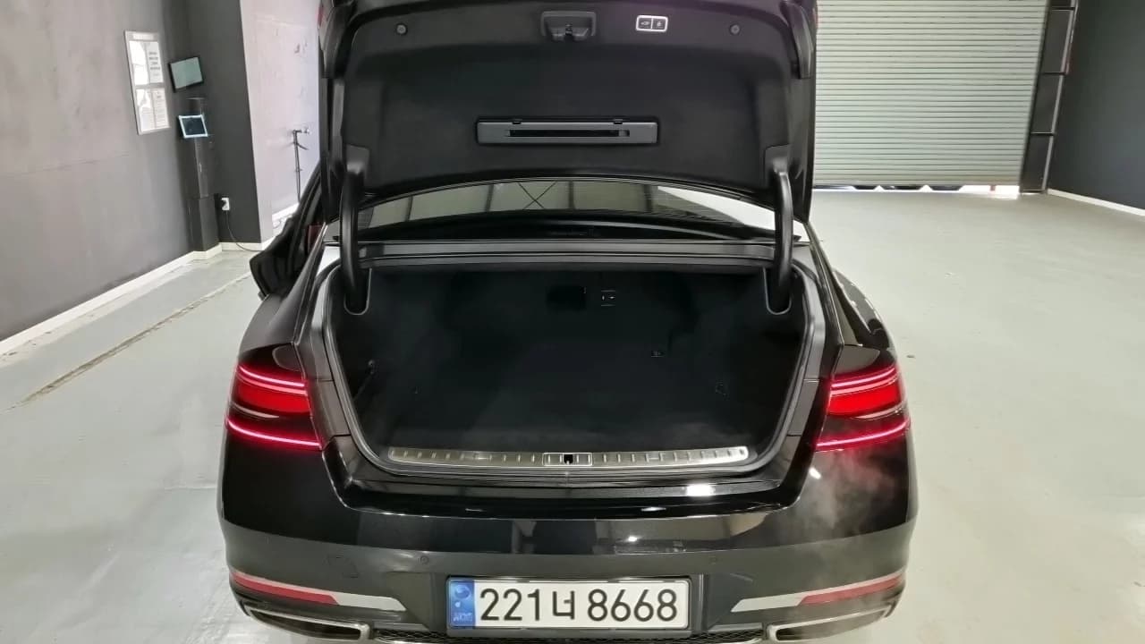 Genesis G90 Gasoline 3.5 Turbo AWD, 2023 г. 45116 км. — фото 18