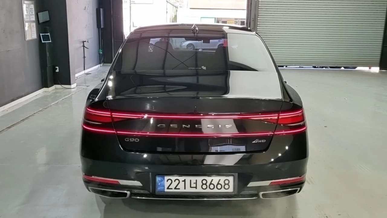 Genesis G90 Gasoline 3.5 Turbo AWD, 2023 г. 45116 км. — фото 4