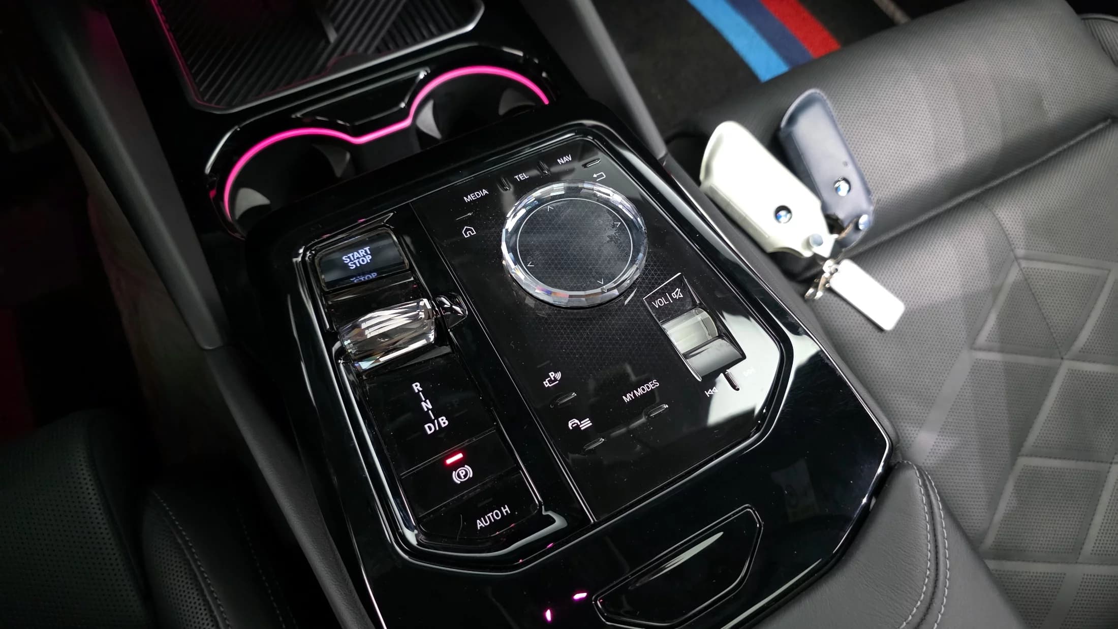 BMW i5 eDrive 40 M Sport, электромобиль, 2024 г. 82708 км. — фото 9
