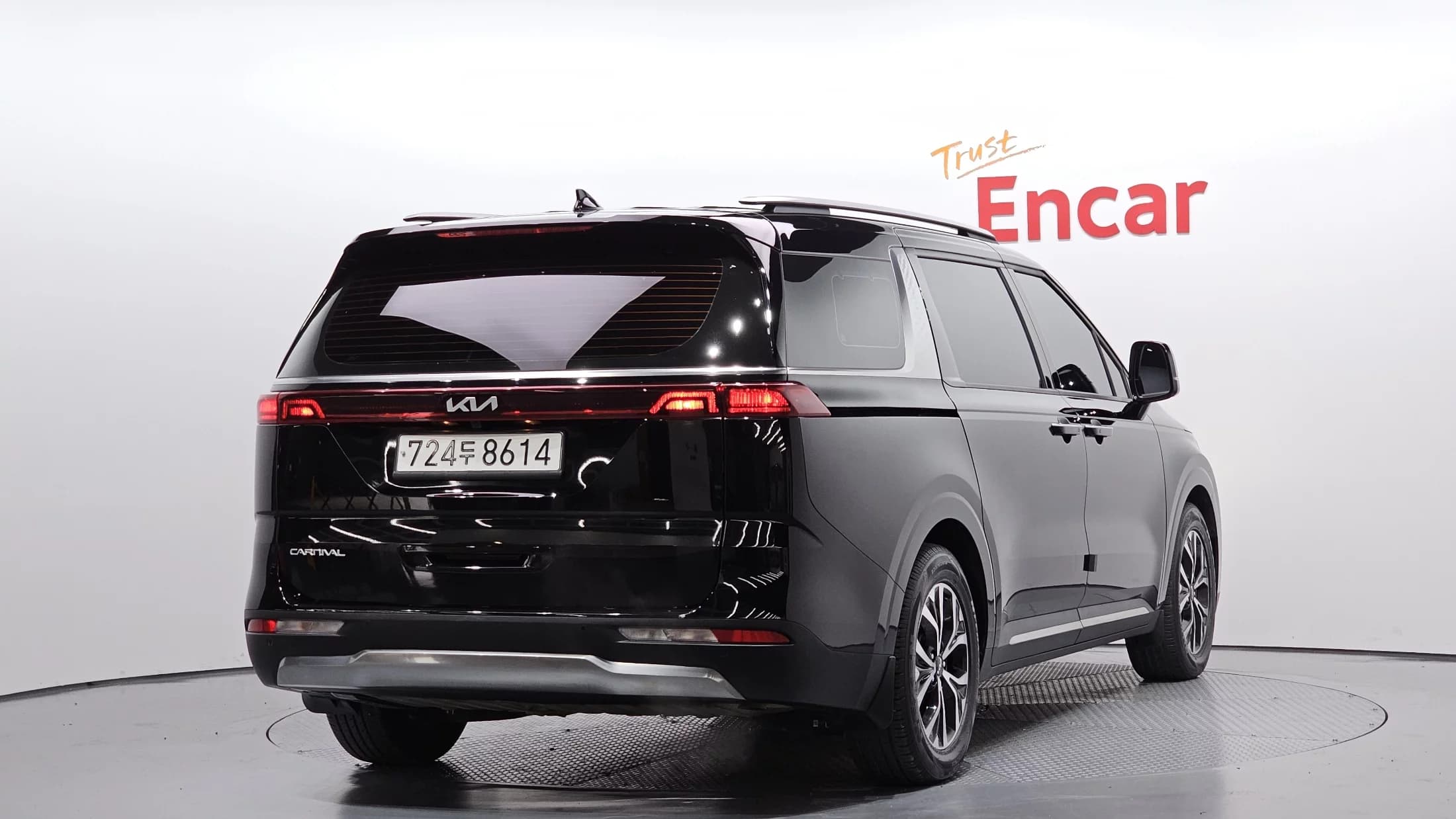 Kia Carnival Gasoline 11-Seater Noblesse, 2022 г. 98321 км. — фото 2