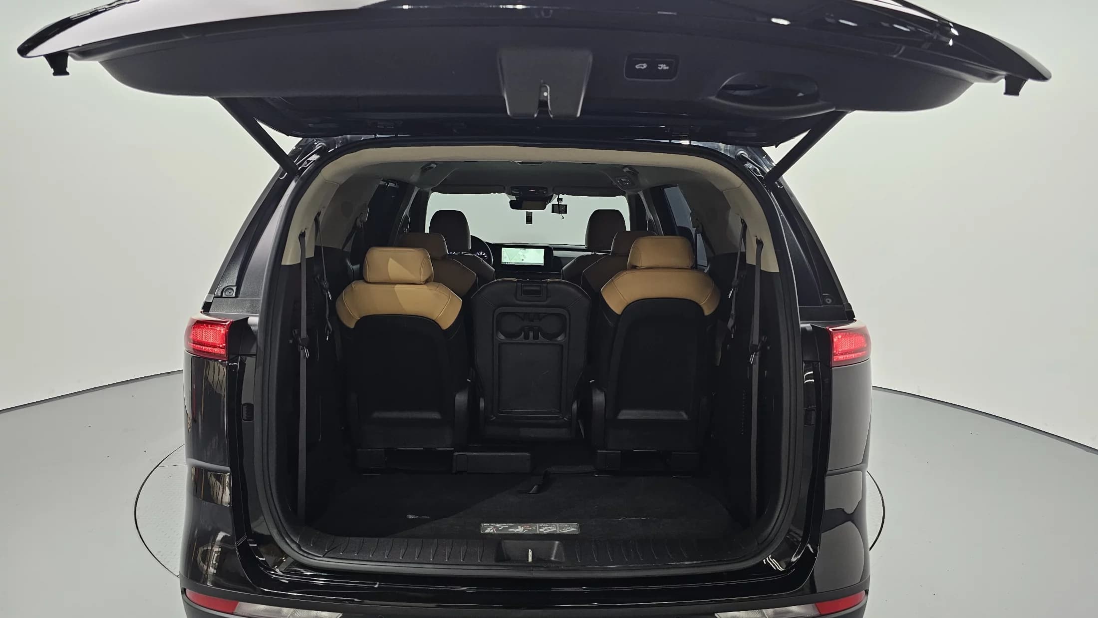 Kia Carnival Gasoline 11-Seater Noblesse, 2022 г. 98321 км. — фото 20