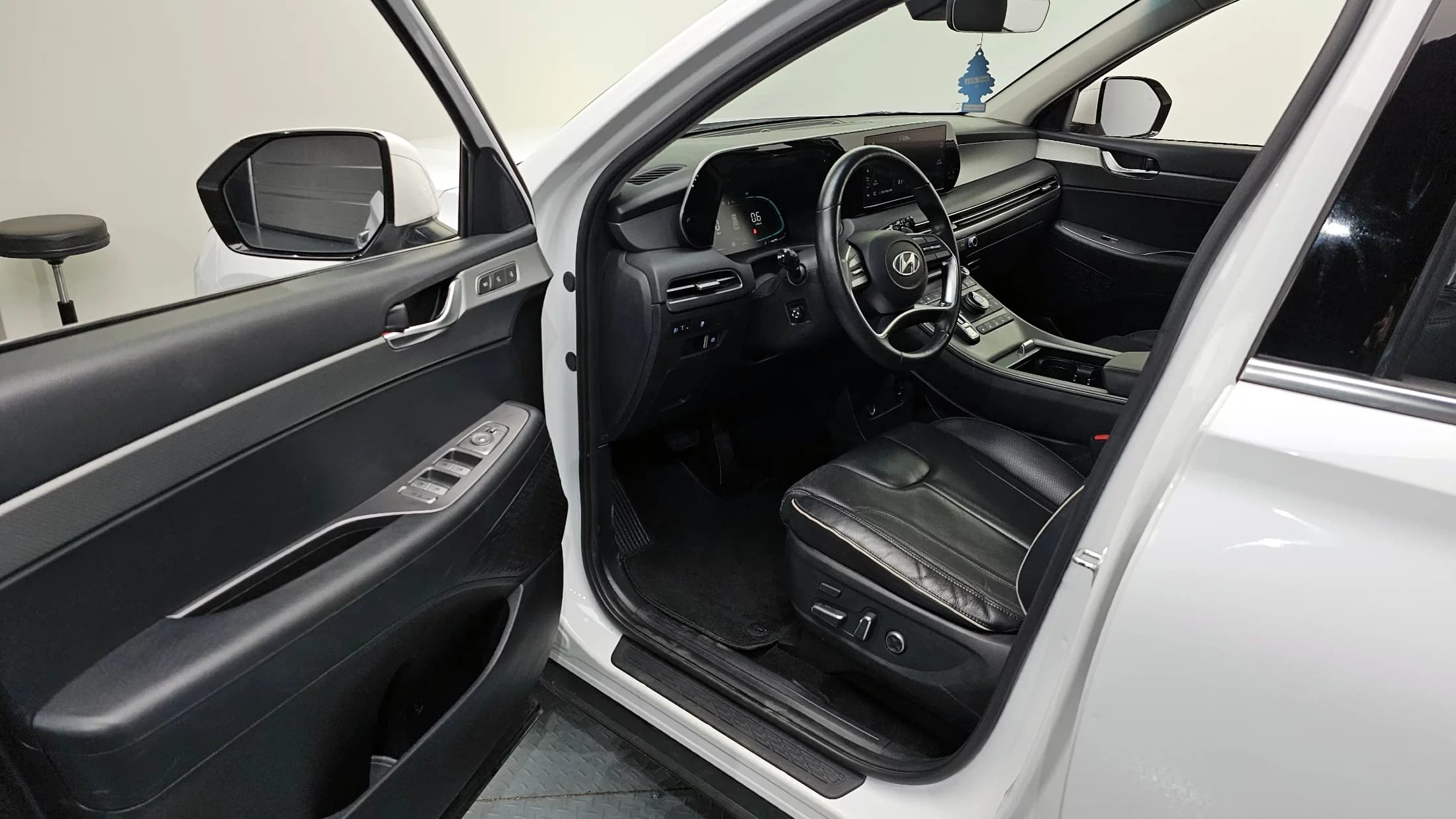 Hyundai Palisade Gasoline 3.8 2WD Exclusive, 2023 г. 61807 км. — фото 10