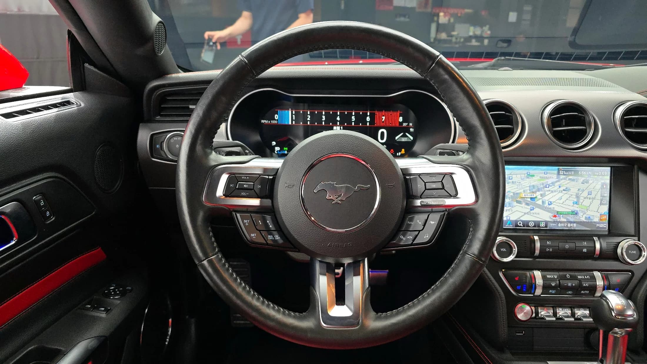Ford MUSTANG Coupe, 2021 г. 117984 км. — фото 13