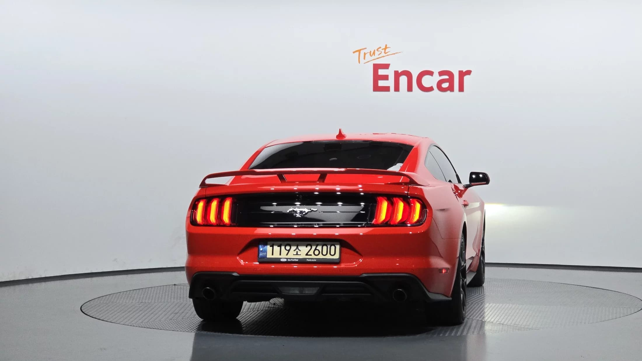 Ford MUSTANG Coupe, 2021 г. 117984 км. — фото 4