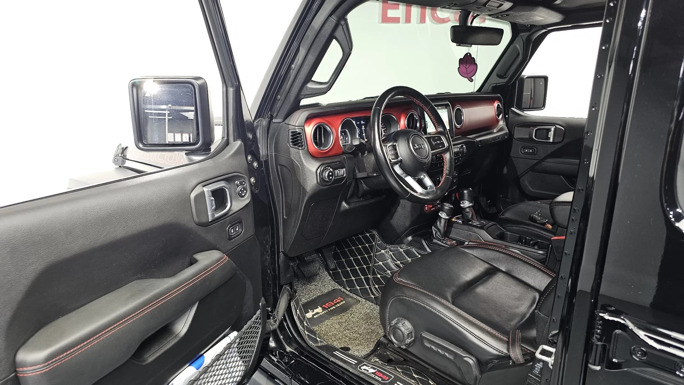 Jeep WRANGLER 2.0 Rubicon Power Top 4Door, 2021 г. 47650 км. — фото 10