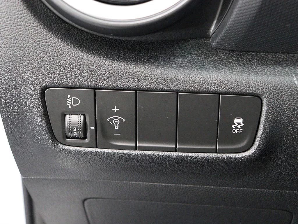 Hyundai Kona Gasoline 1.6 Turbo 2WD Smart, 2021 г. 75403 км. — фото 13