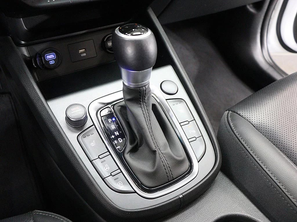Hyundai Kona Gasoline 1.6 Turbo 2WD Smart, 2021 г. 75403 км. — фото 9