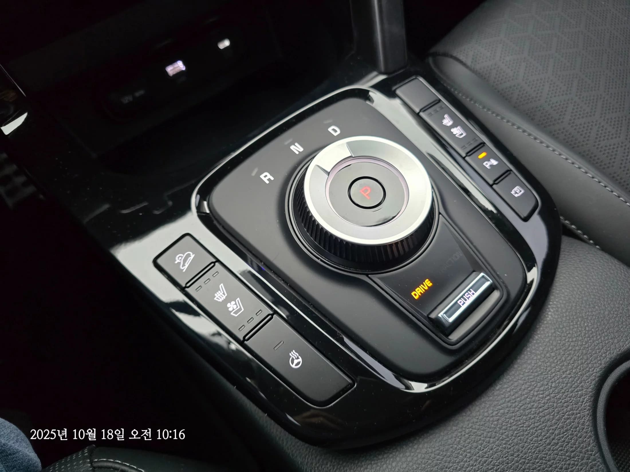 Kia Seltos Gasoline 1.6 Turbo 2WD Gravity, 2023 г. 20582 км. — фото 9