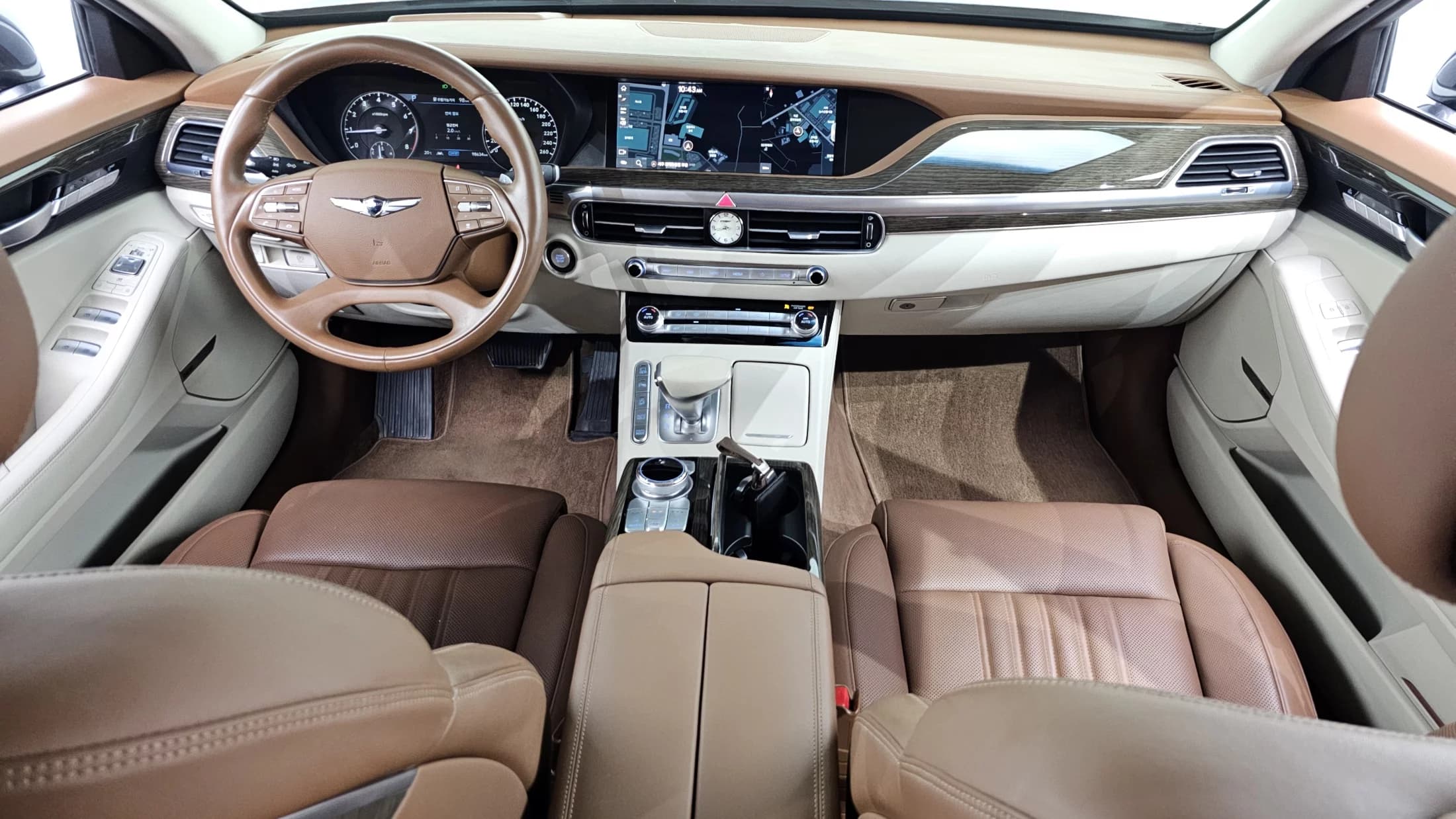 Genesis G90 3.8 AWD Luxury, 2021 г. 98751 км. — фото 13