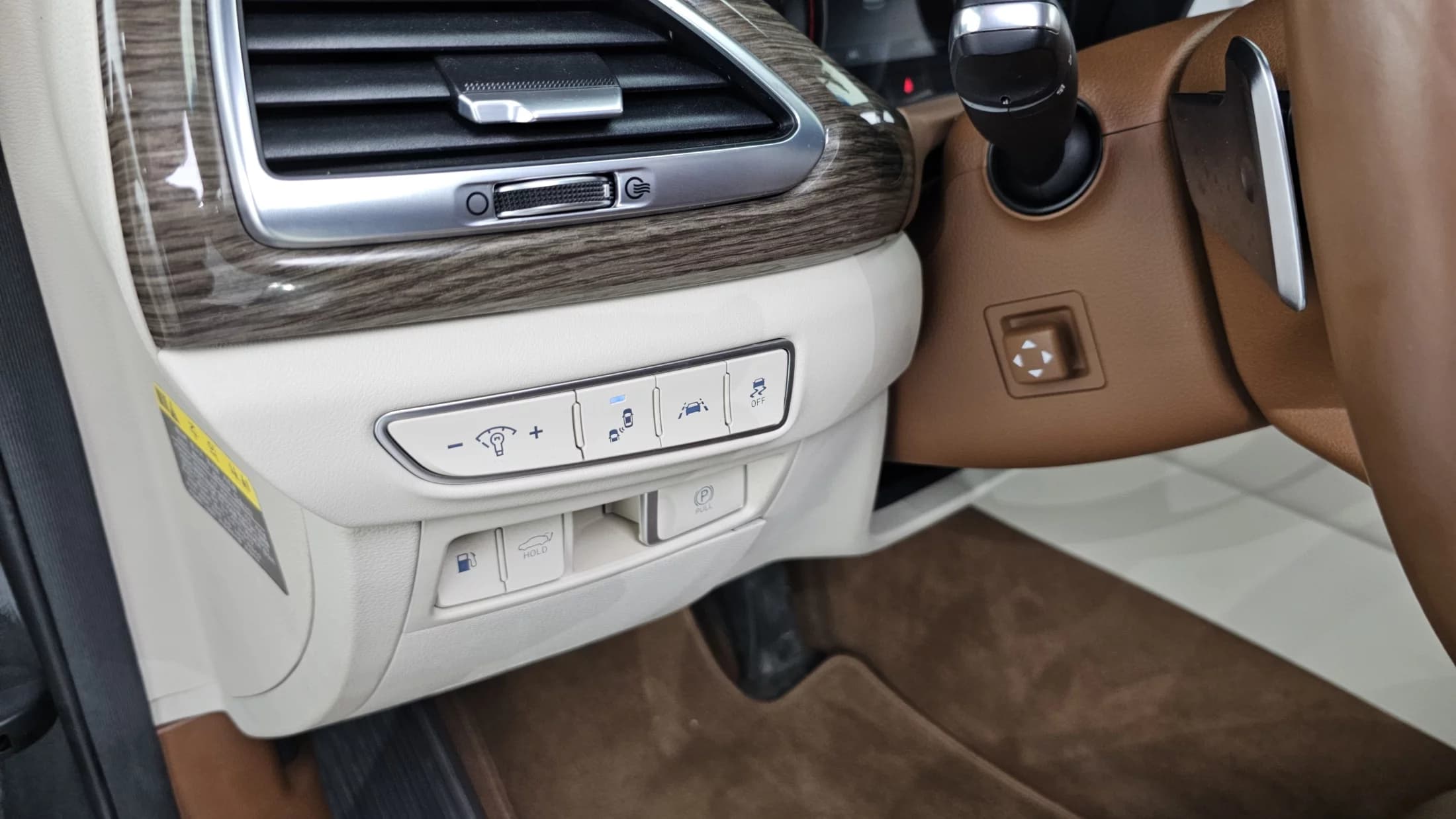 Genesis G90 3.8 AWD Luxury, 2021 г. 98751 км. — фото 33