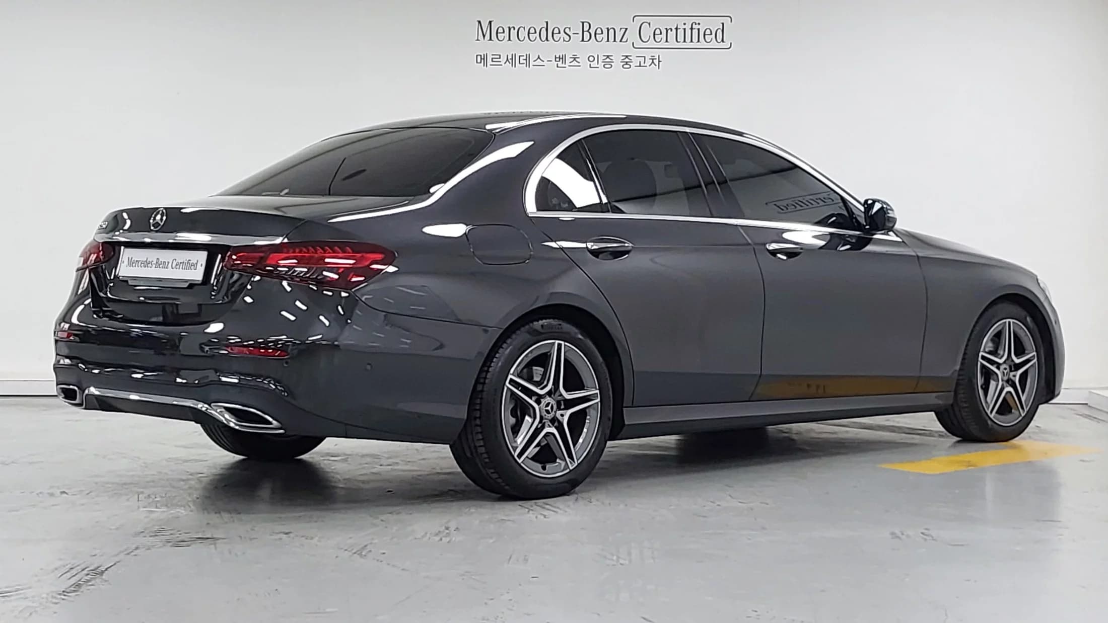 Mercedes-Benz E-Class E250 AMG Line, 2023 г. 43527 км. — фото 2