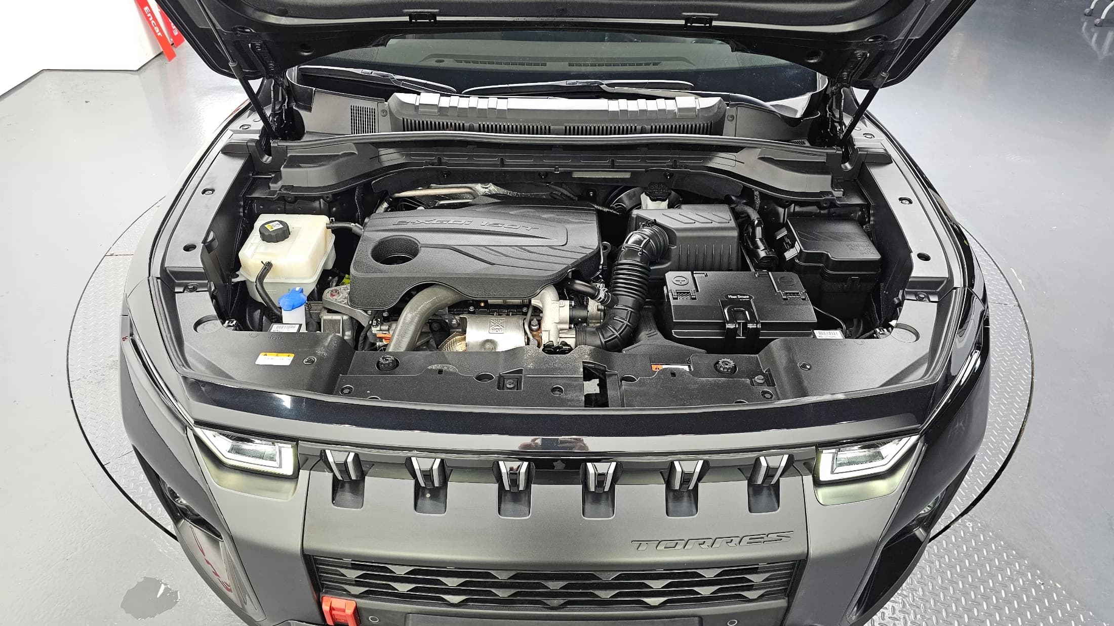 SsangYong Torres Gasoline 1.5 2WD Black Edition, 2024 г. 36827 км. — фото 6