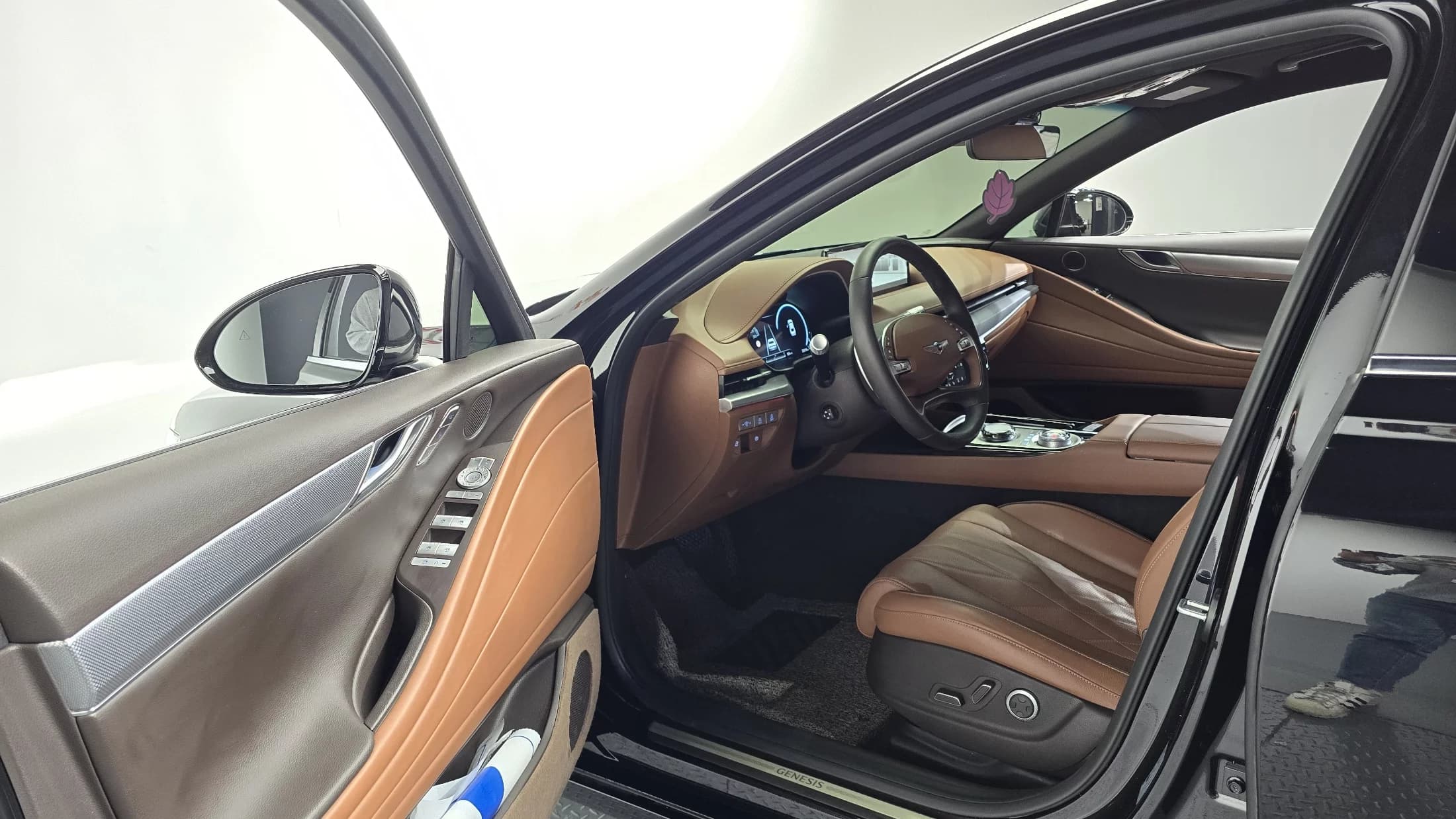 Genesis G80 Gasoline 2.5 Turbo AWD, 2024 г. 29220 км. — фото 10