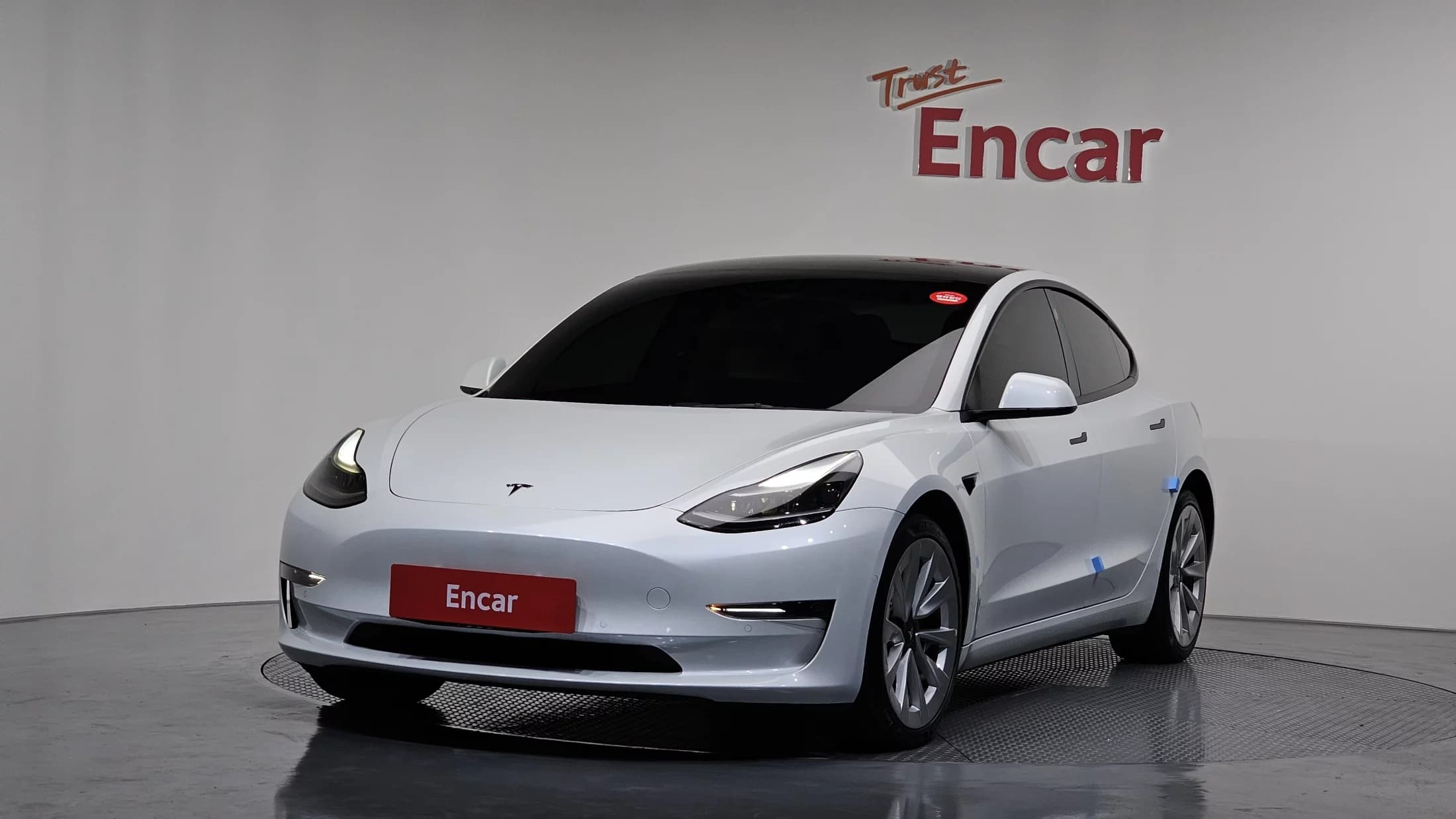 Tesla MODEL 3 Long Range, электромобиль, 2022 г. 122106 км. — фото 7