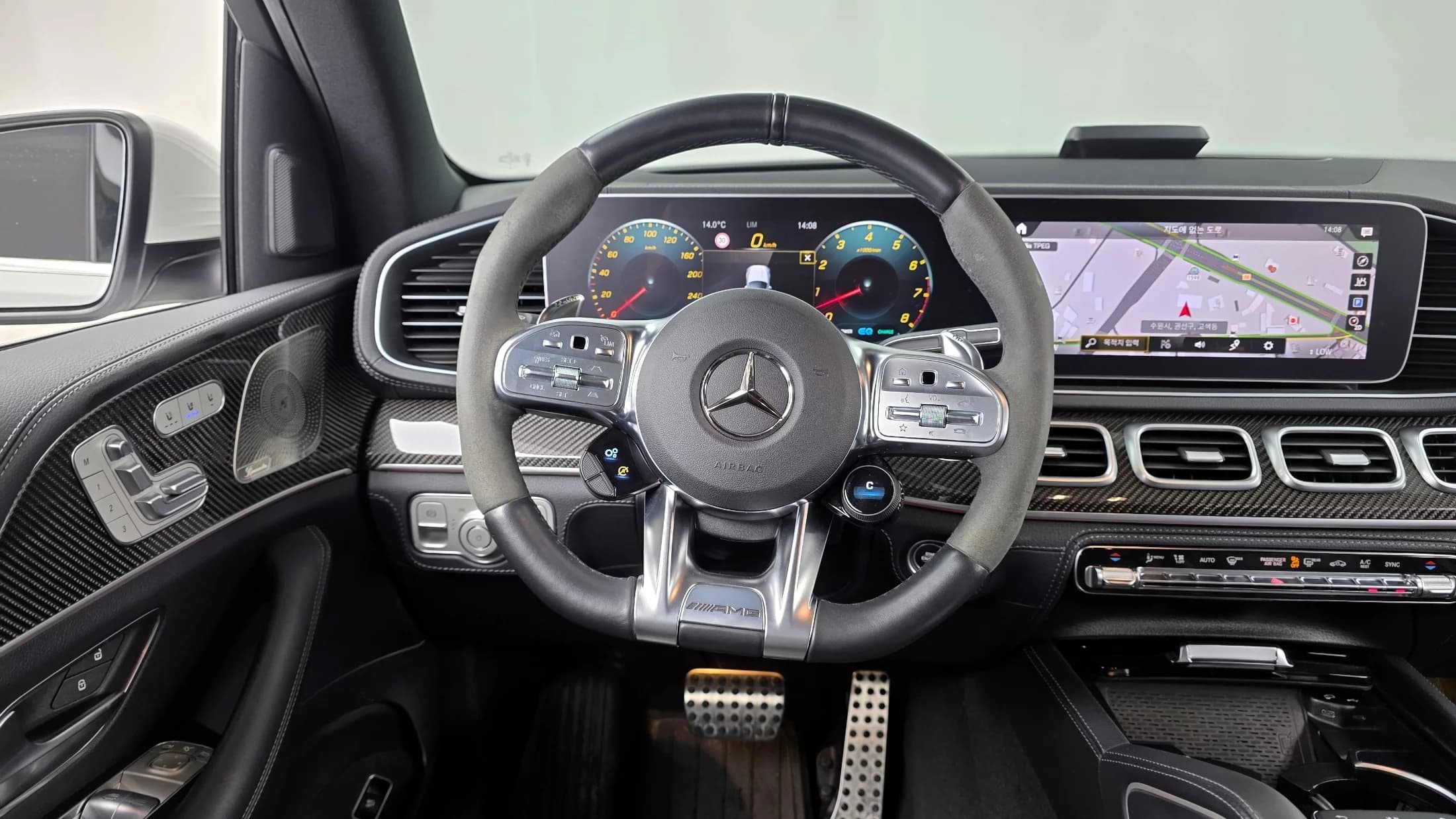 Mercedes-Benz GLE-Class AMG GLE53 4MATIC+, 2023 г. 45483 км. — фото 13