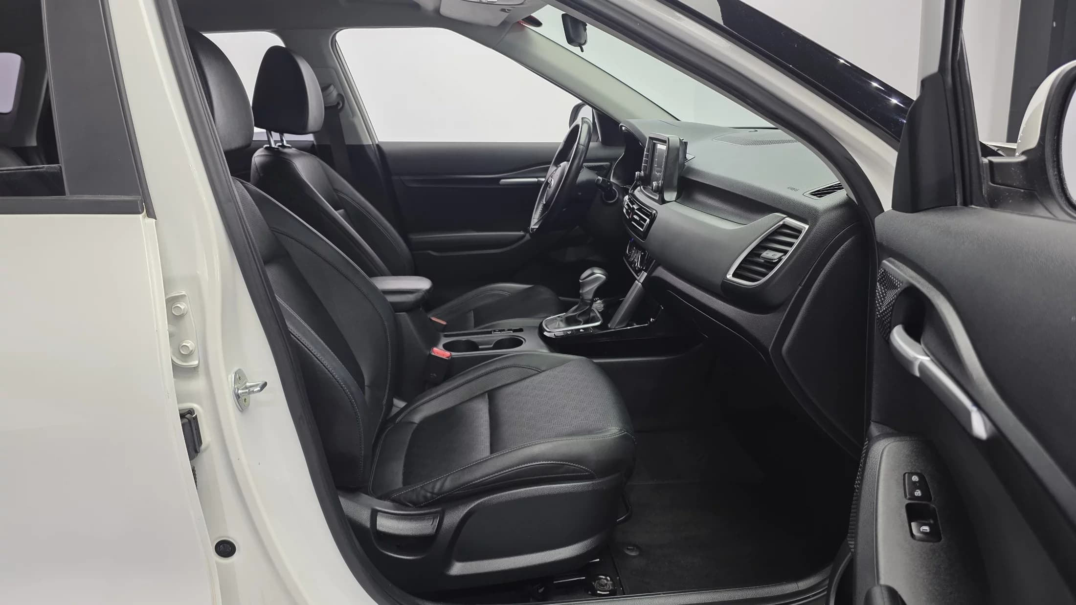 Kia Seltos Gasoline 1.6 Turbo 2WD Trendy, 2021 г. 93320 км. — фото 10
