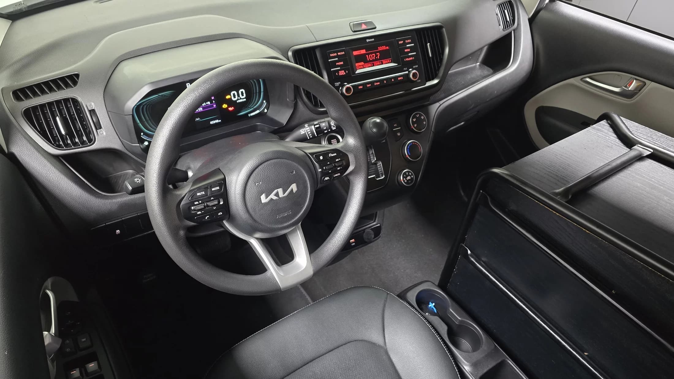 Kia RAY Van 1-Seater Prestige Special, 2022 г. 45948 км. — фото 7