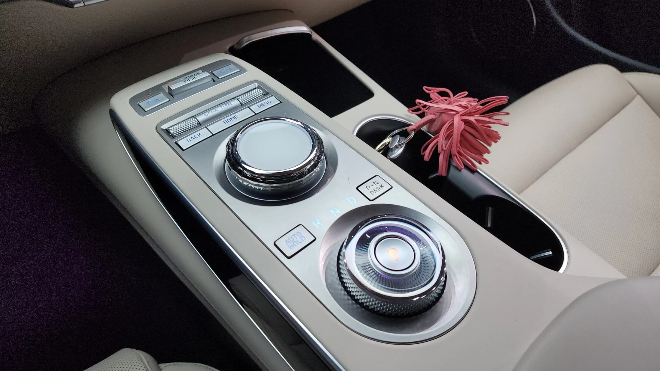 Genesis GV70 2.5T Gasoline AWD, 2023 г. 15506 км. — фото 9